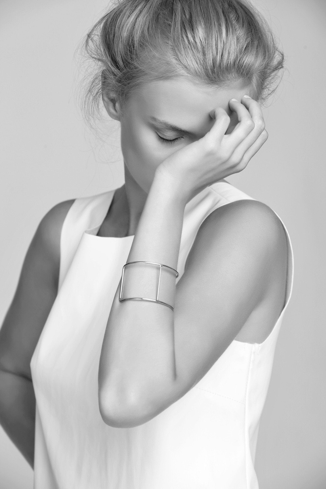 Muse Campaign - Boutique Minimaliste