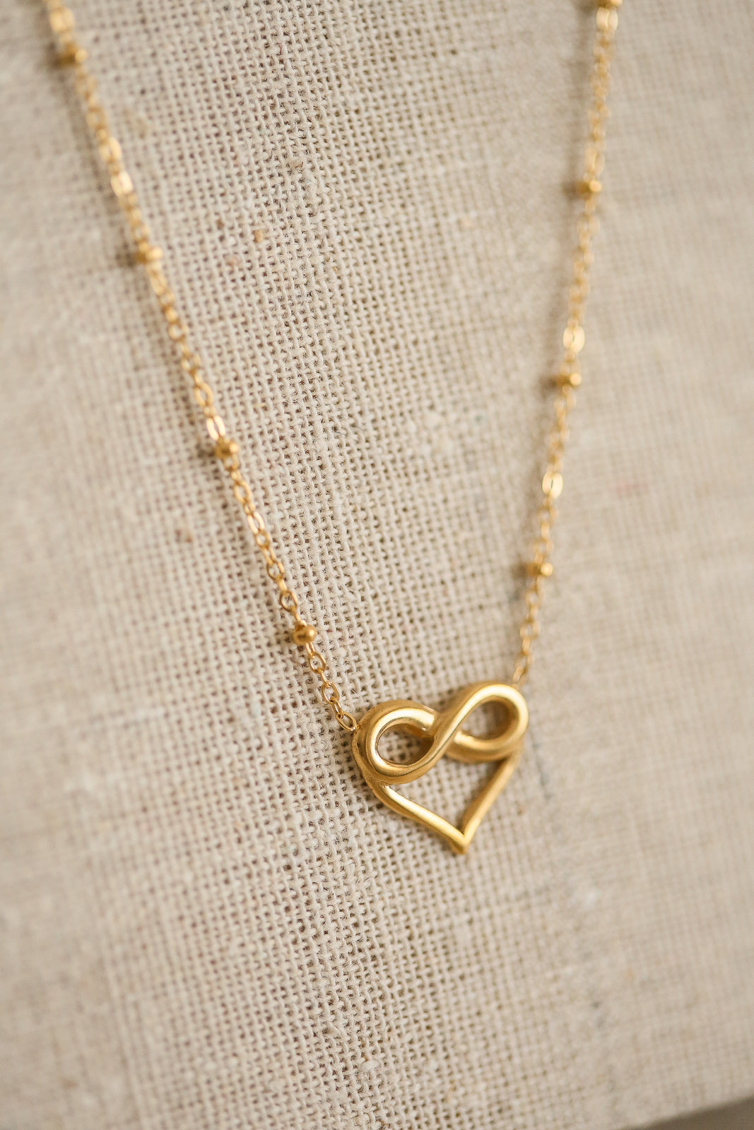 Collier Rosalind