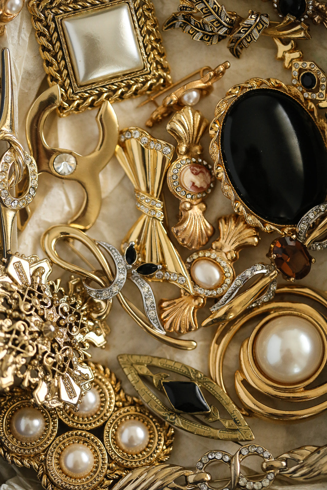 Ethel (vintage) Brooch