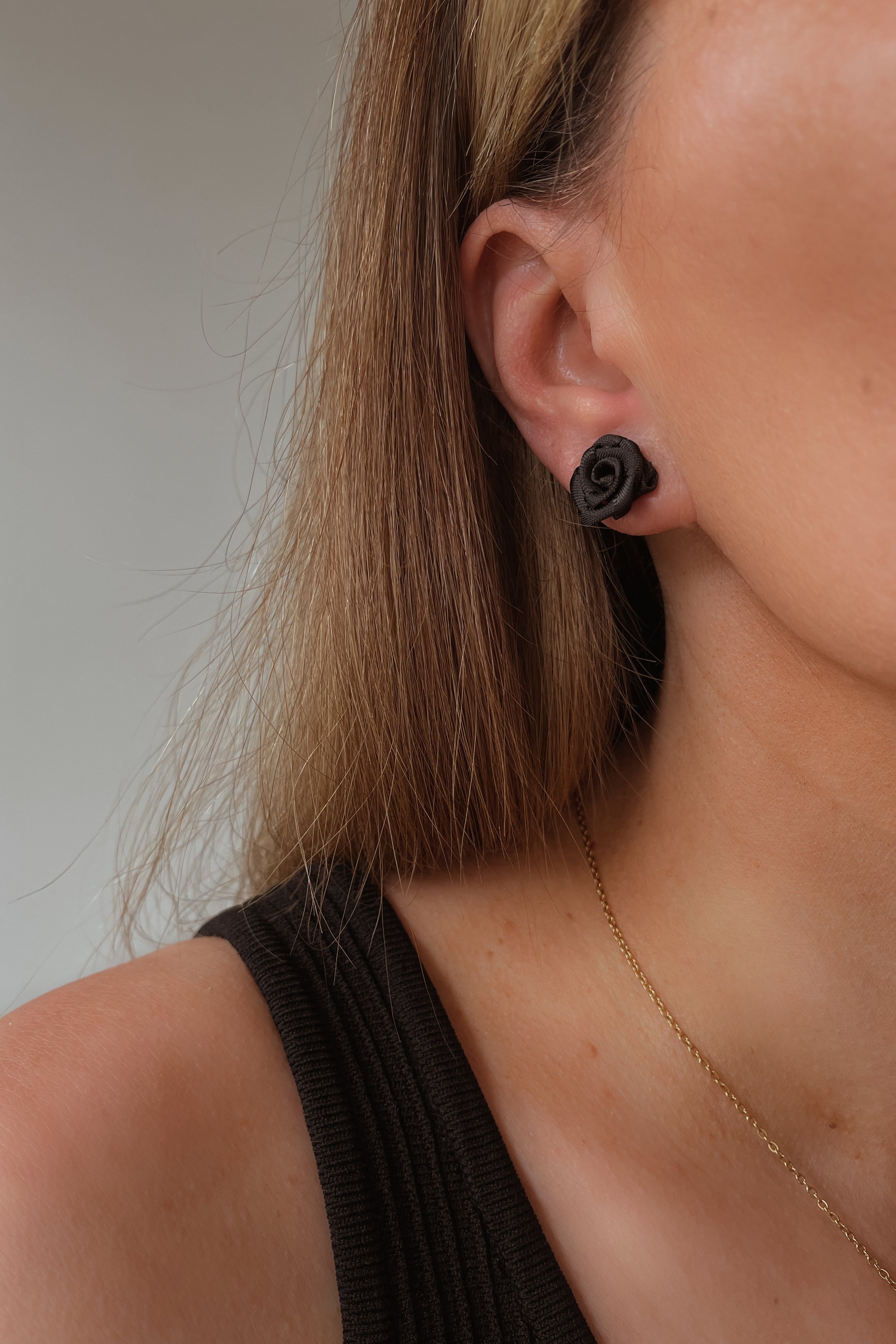 Xenopatra Rose Studs