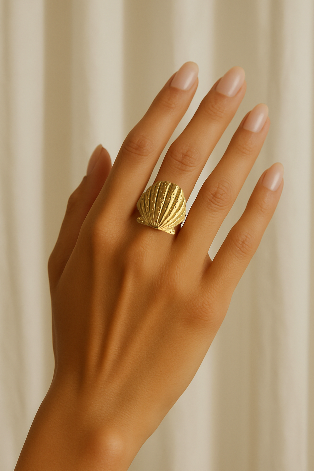 Connie Ring