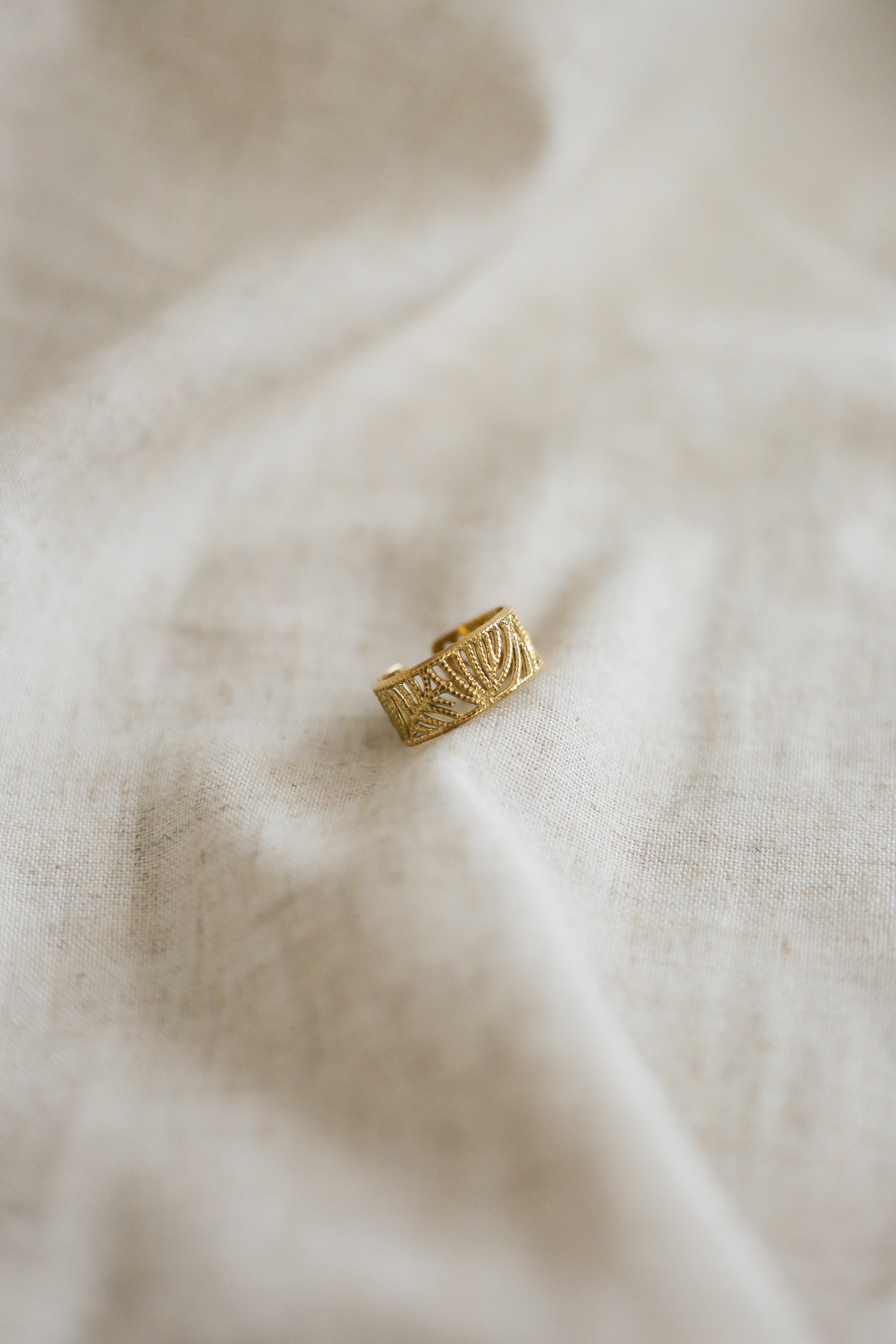 Leontine Ring