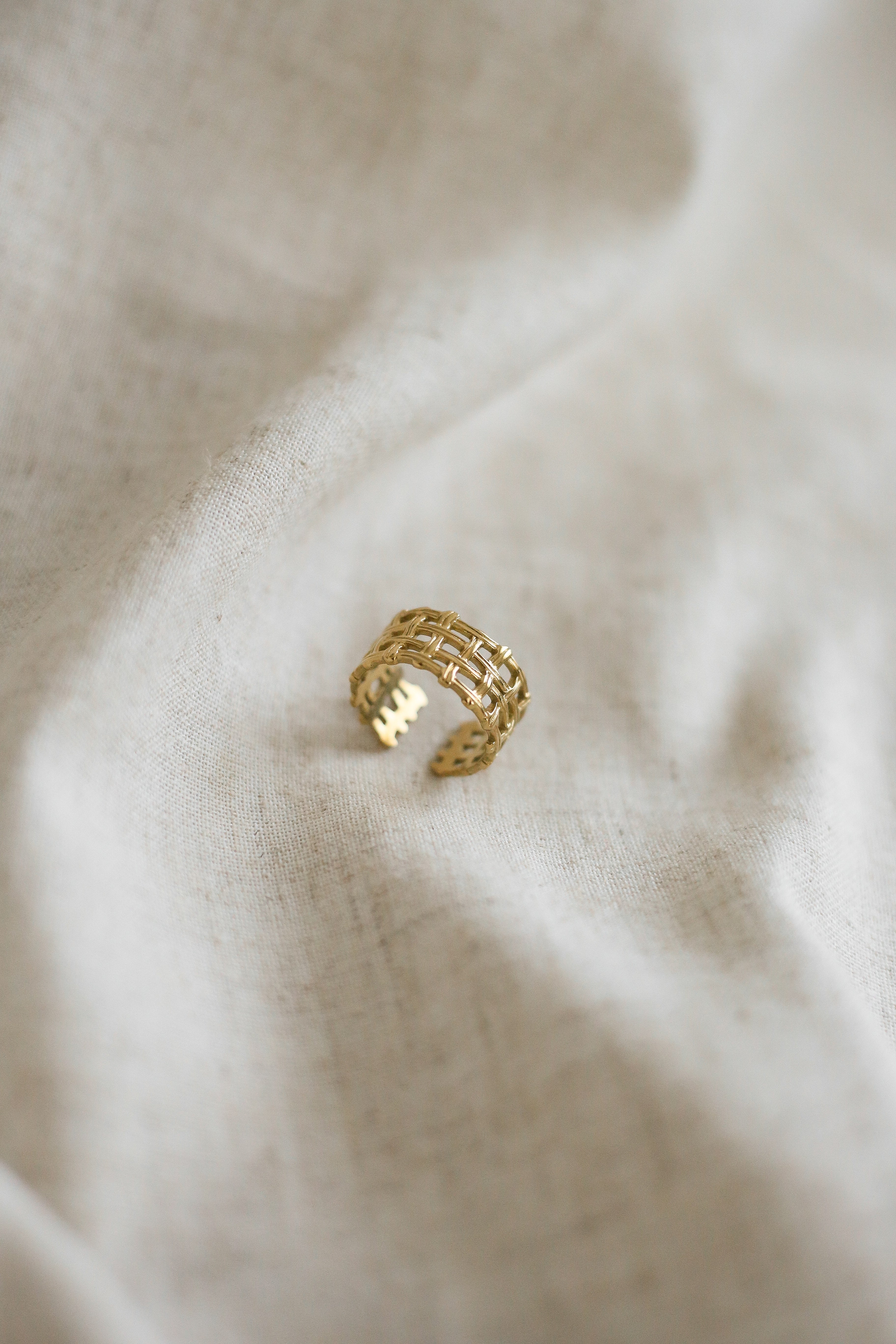 Severine Ring