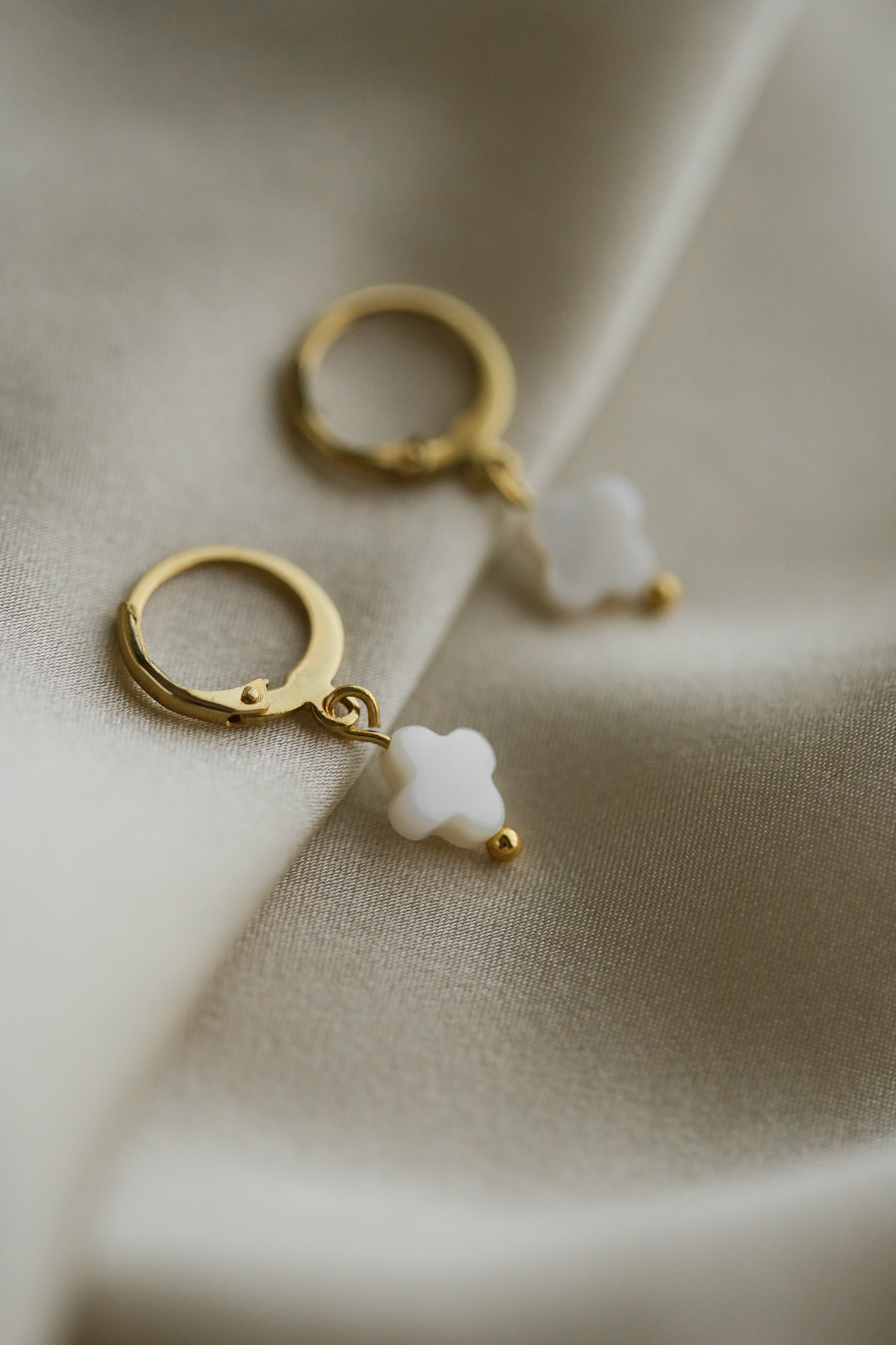 Abigail Earrings - Boutique Minimaliste has waterproof, durable, elegant and vintage inspired jewelry