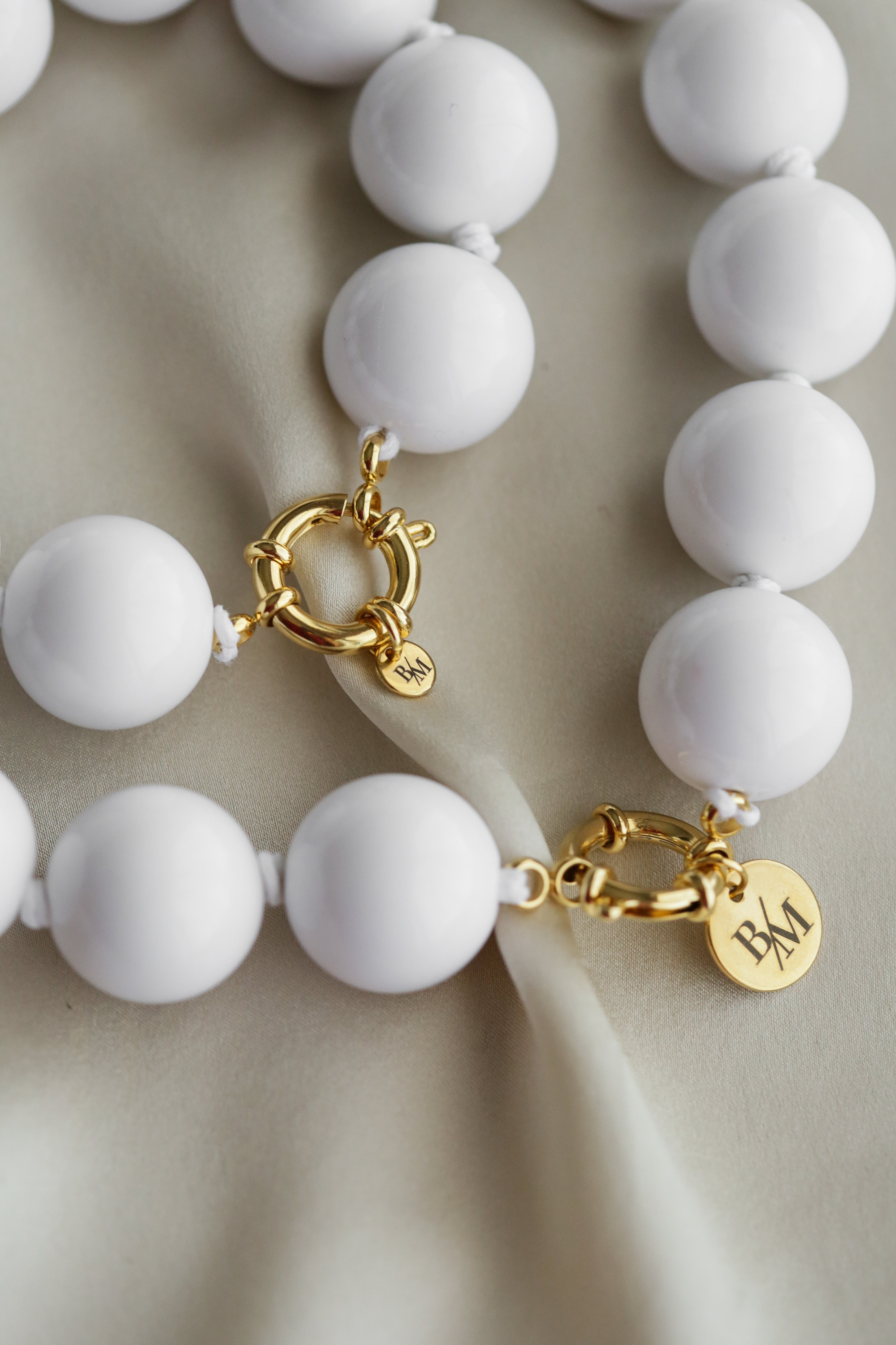 Amalfi Necklace - White - Boutique Minimaliste has waterproof, durable, elegant and vintage inspired jewelry