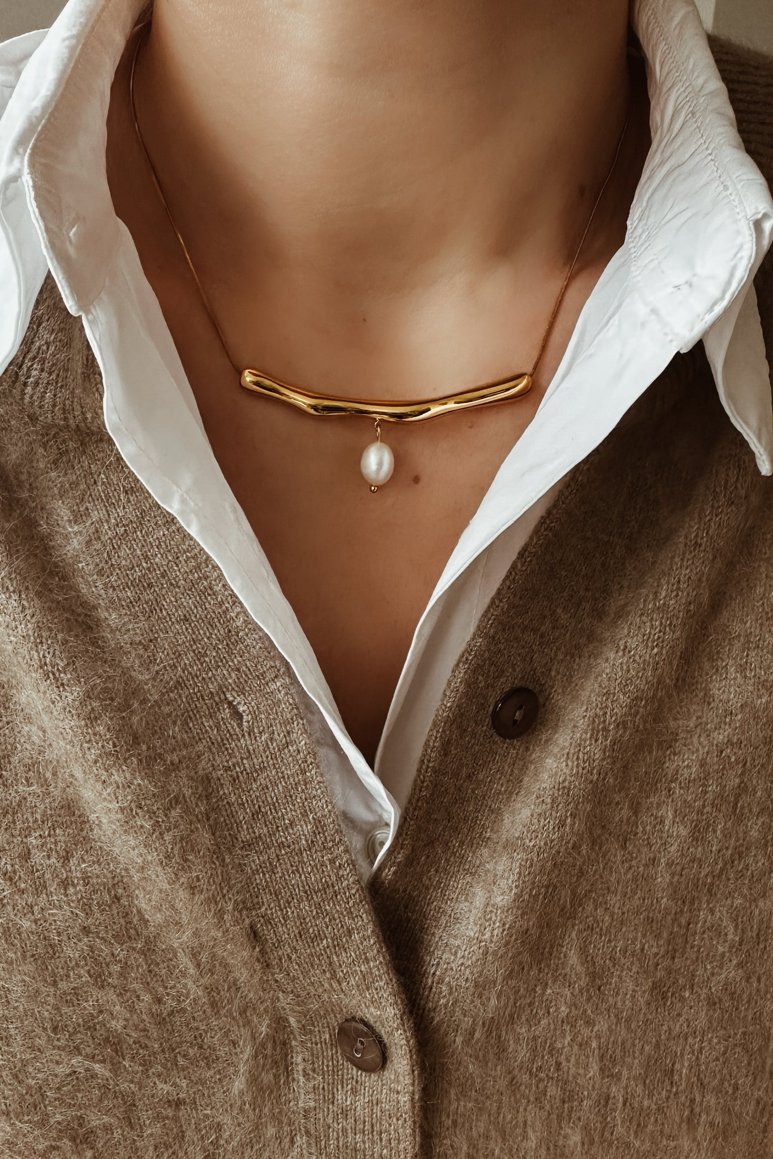 Amina Necklace - Boutique Minimaliste has waterproof, durable, elegant and vintage inspired jewelry