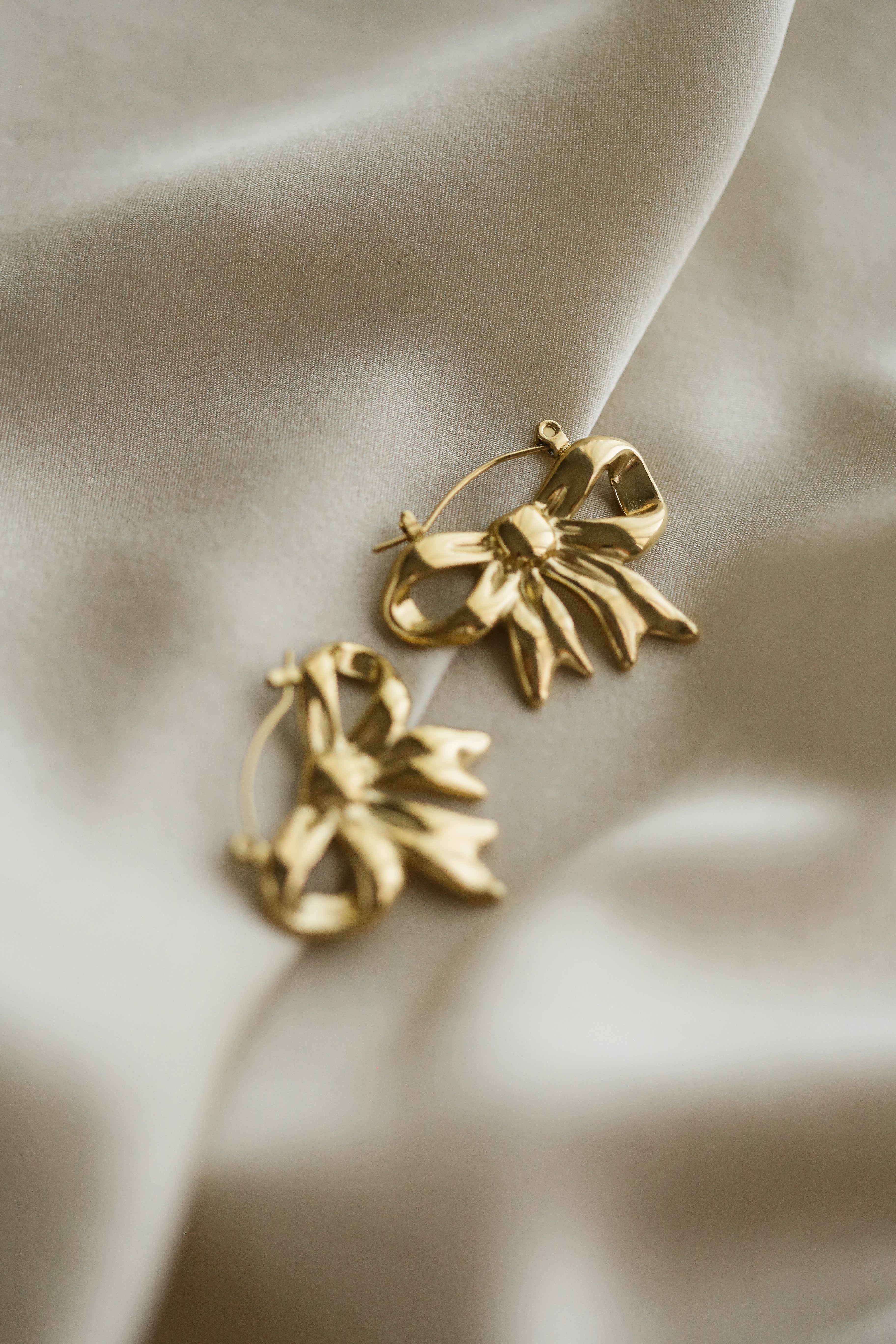 Angelina Earrings - Boutique Minimaliste has waterproof, durable, elegant and vintage inspired jewelry