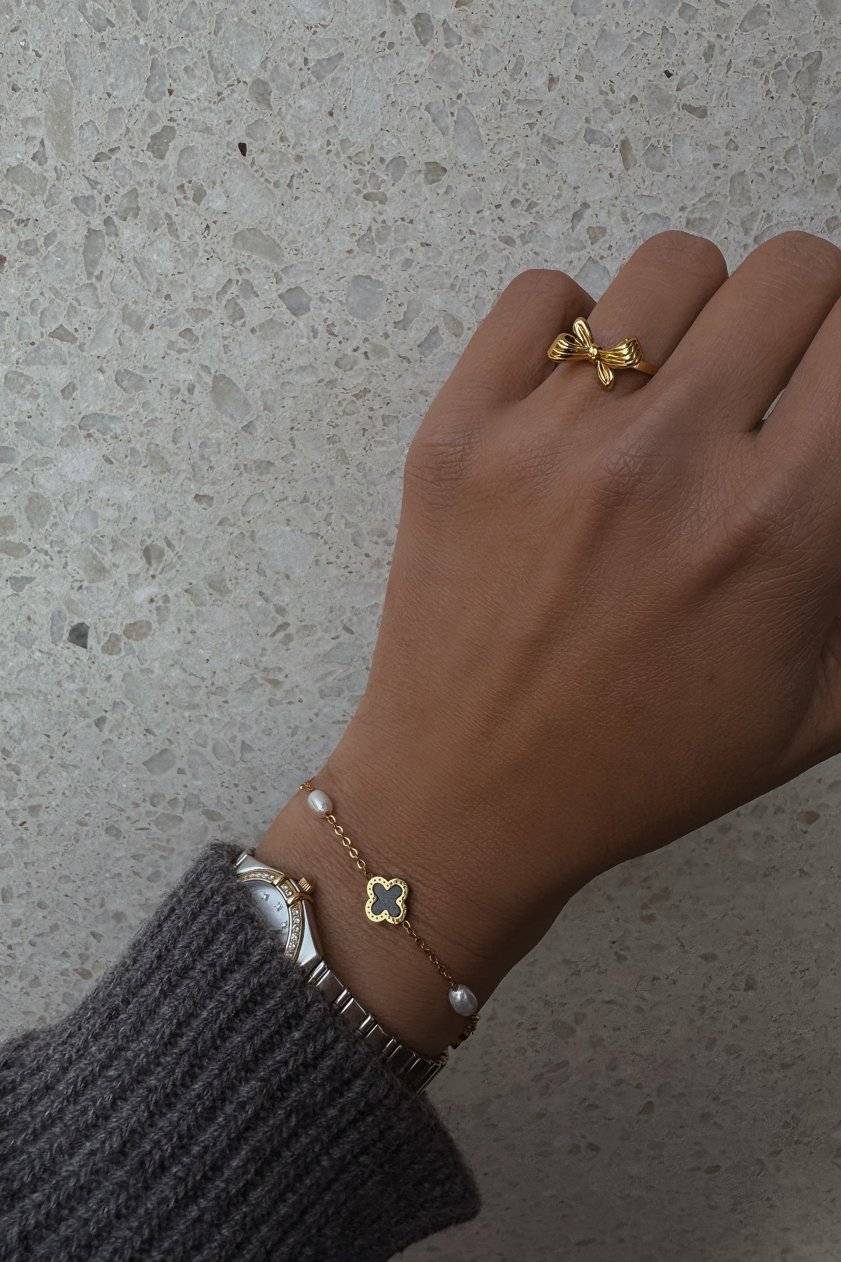 Angelina Ring - Boutique Minimaliste has waterproof, durable, elegant and vintage inspired jewelry