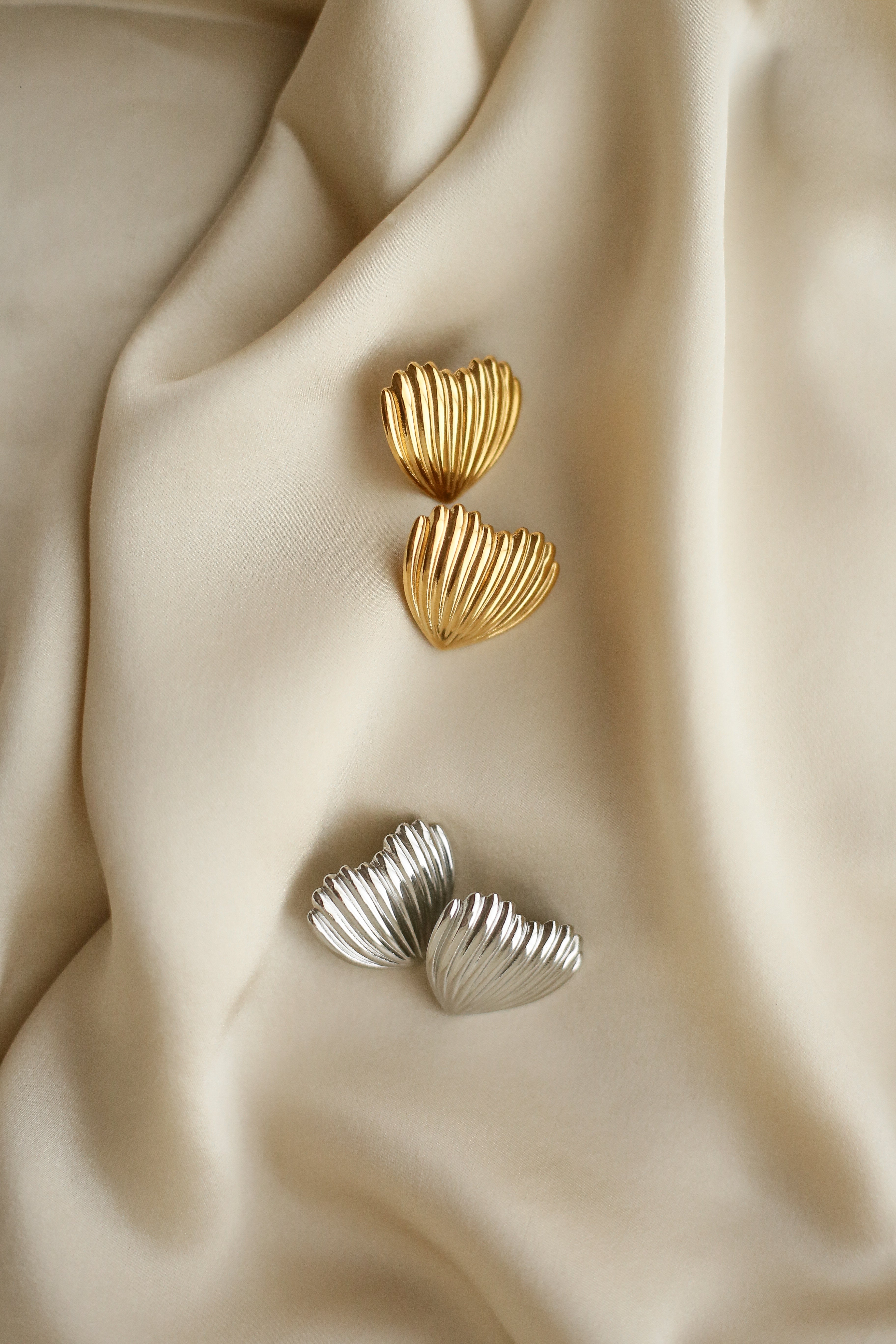 Anna Statement Earrings - Boutique Minimaliste has waterproof, durable, elegant and vintage inspired jewelry