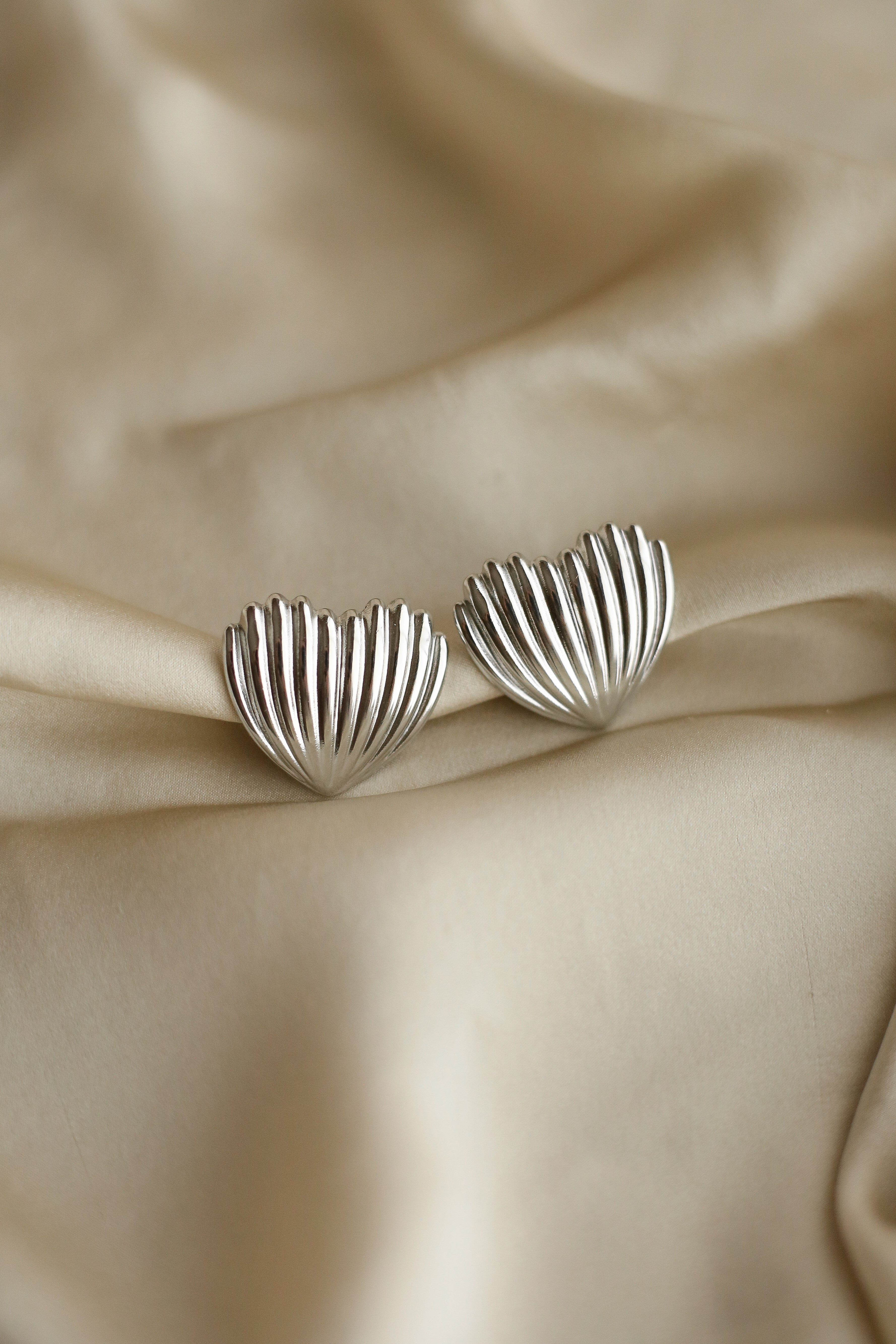 Anna Statement Earrings - Boutique Minimaliste has waterproof, durable, elegant and vintage inspired jewelry