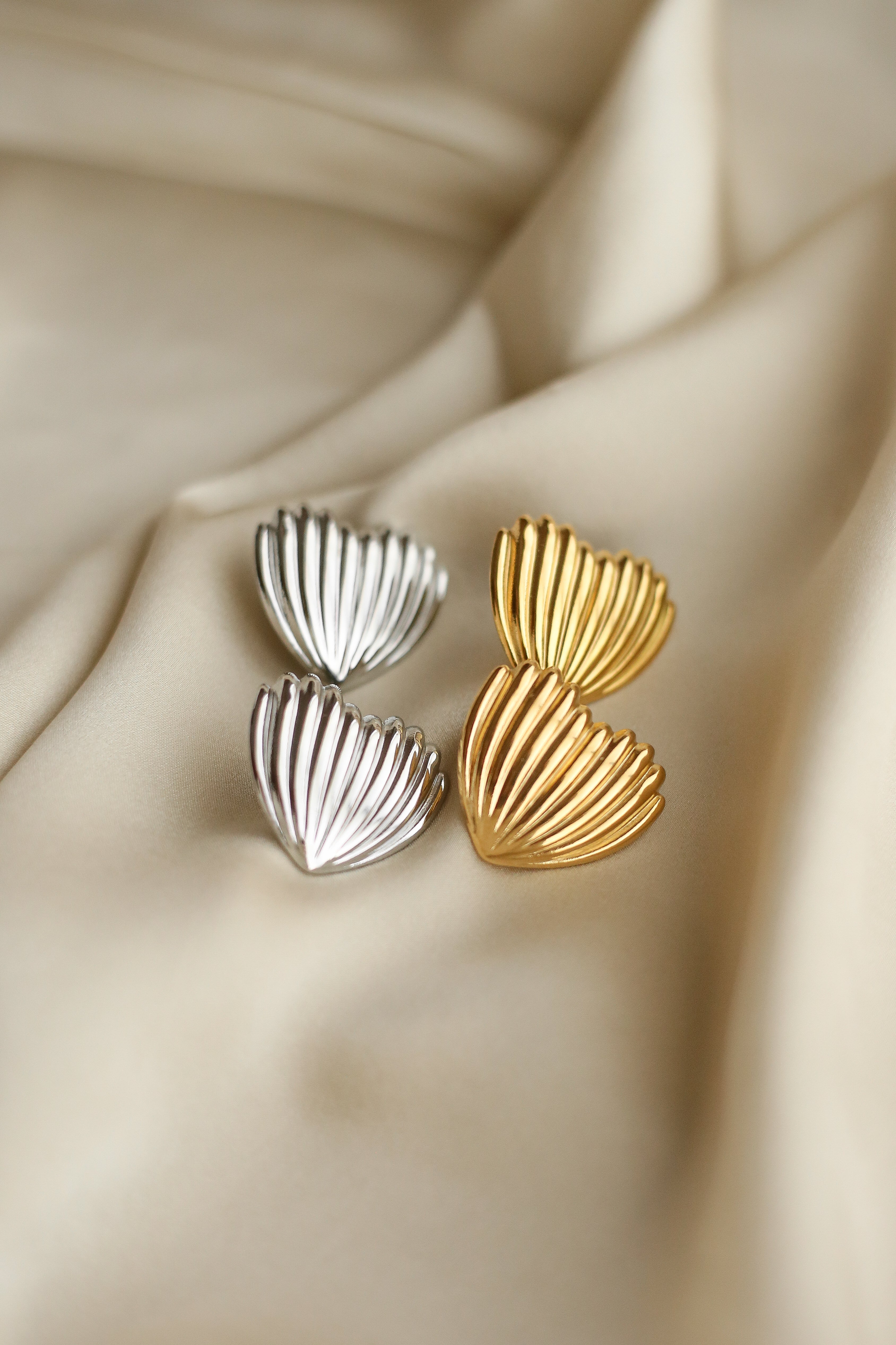 Anna Statement Earrings - Boutique Minimaliste has waterproof, durable, elegant and vintage inspired jewelry