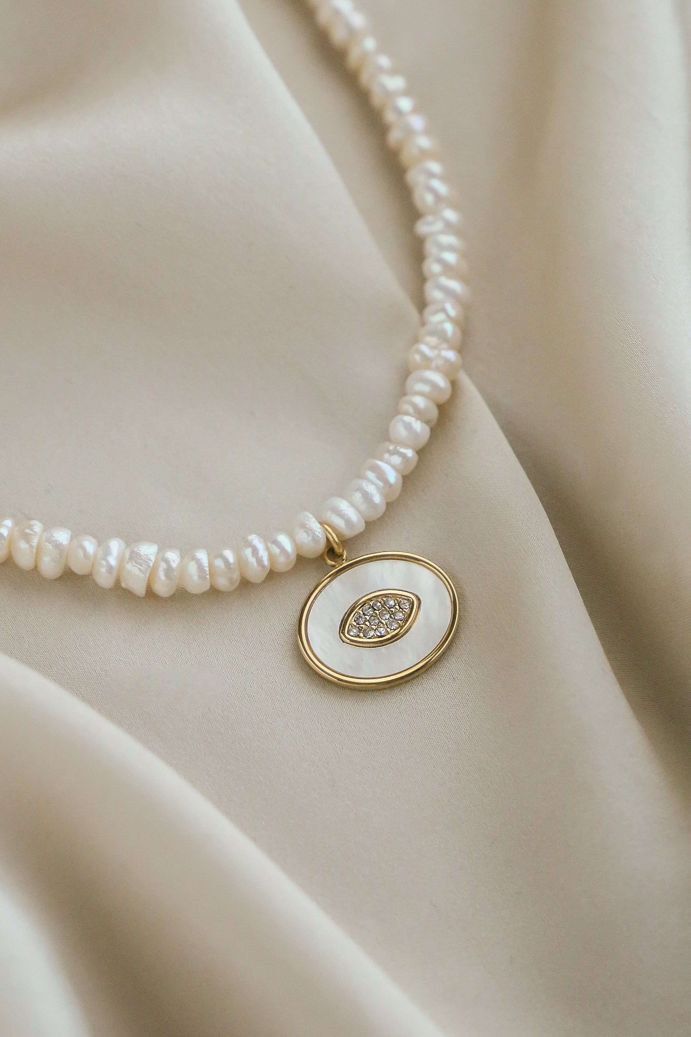 Brooke Necklace - Boutique Minimaliste has waterproof, durable, elegant and vintage inspired jewelry