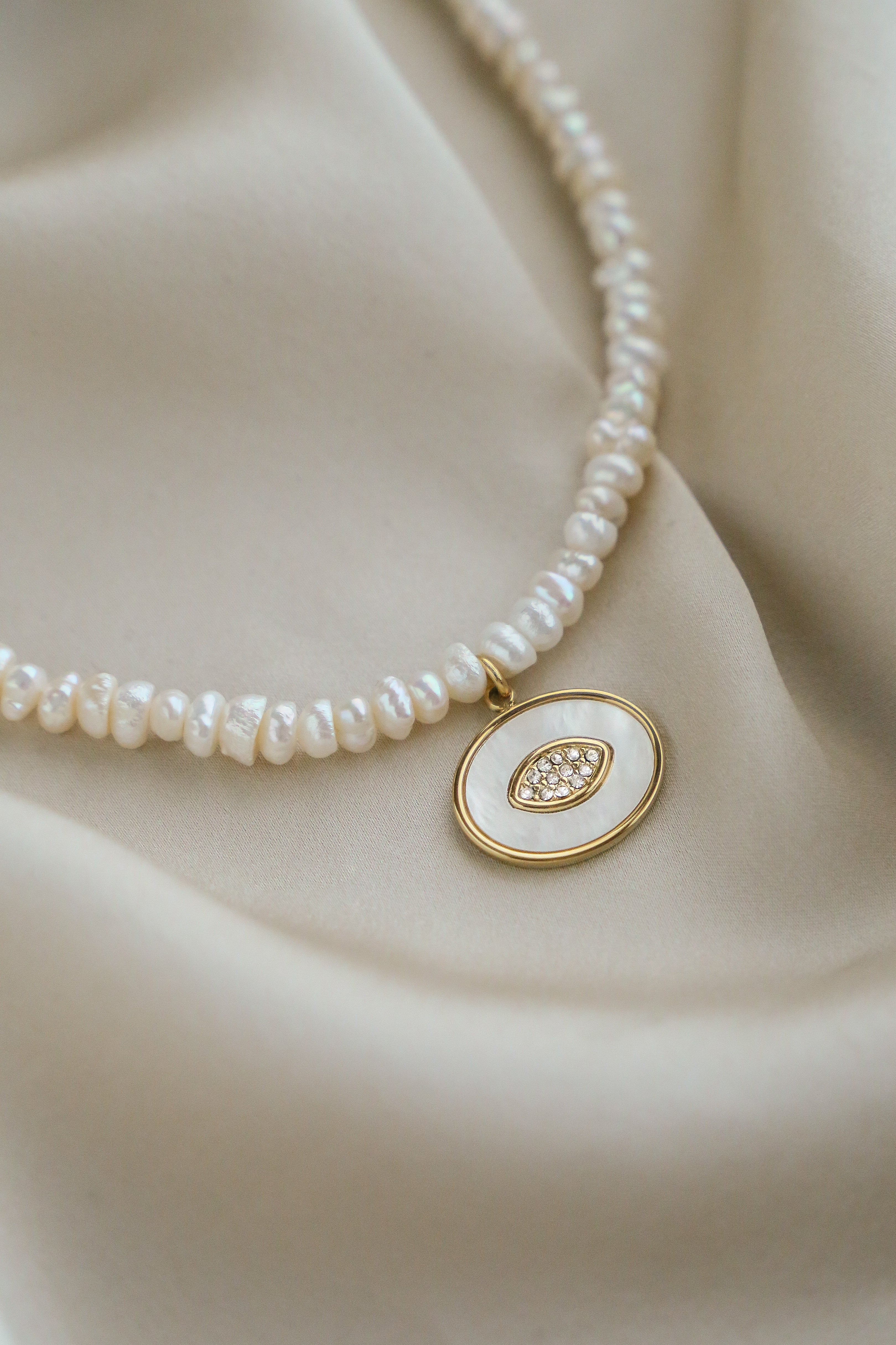 Brooke Necklace - Boutique Minimaliste has waterproof, durable, elegant and vintage inspired jewelry