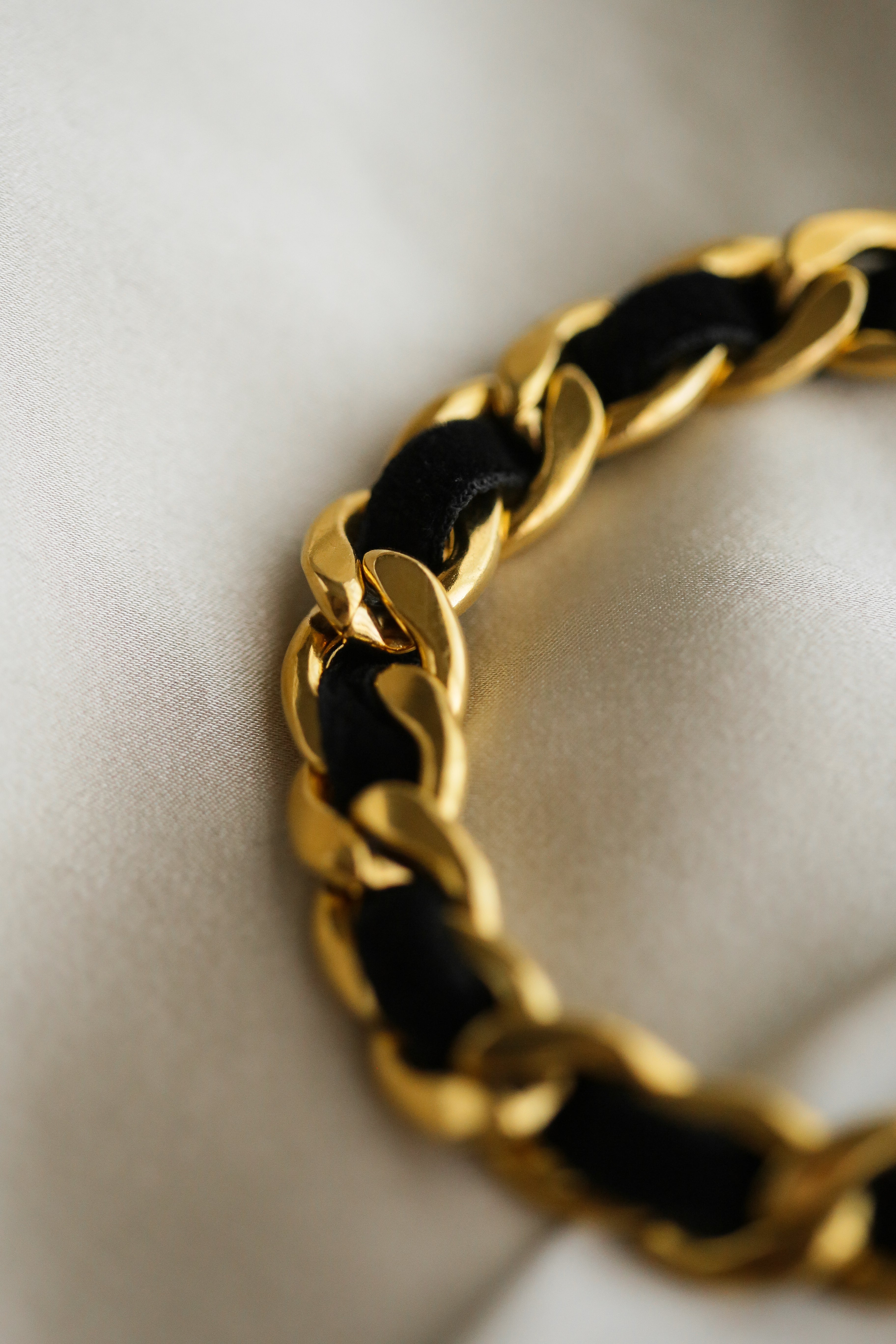 Carol Anklet - Boutique Minimaliste has waterproof, durable, elegant and vintage inspired jewelry
