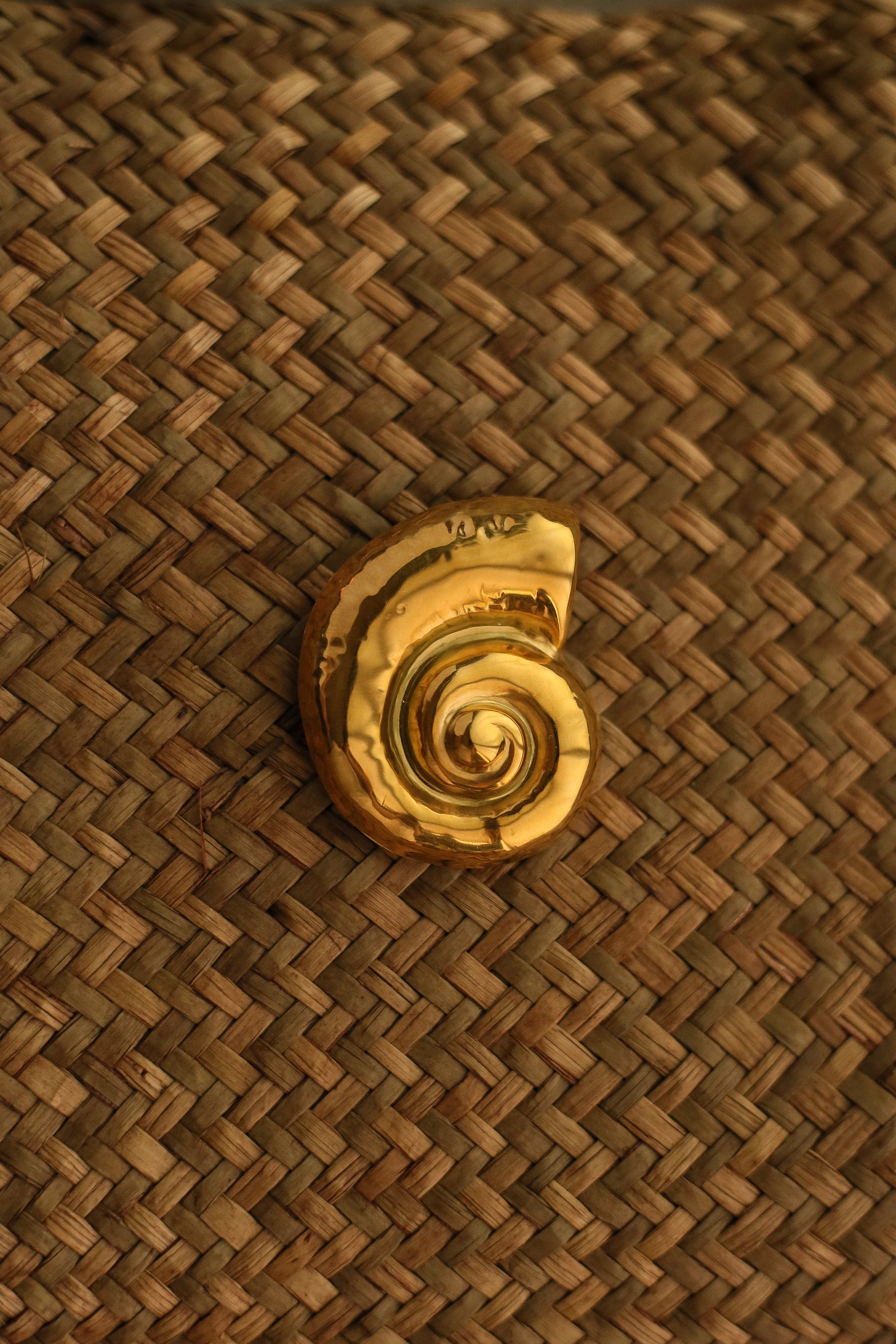 Carrie Brooch - has waterproof, durable, elegant and vintage inspired jewelry