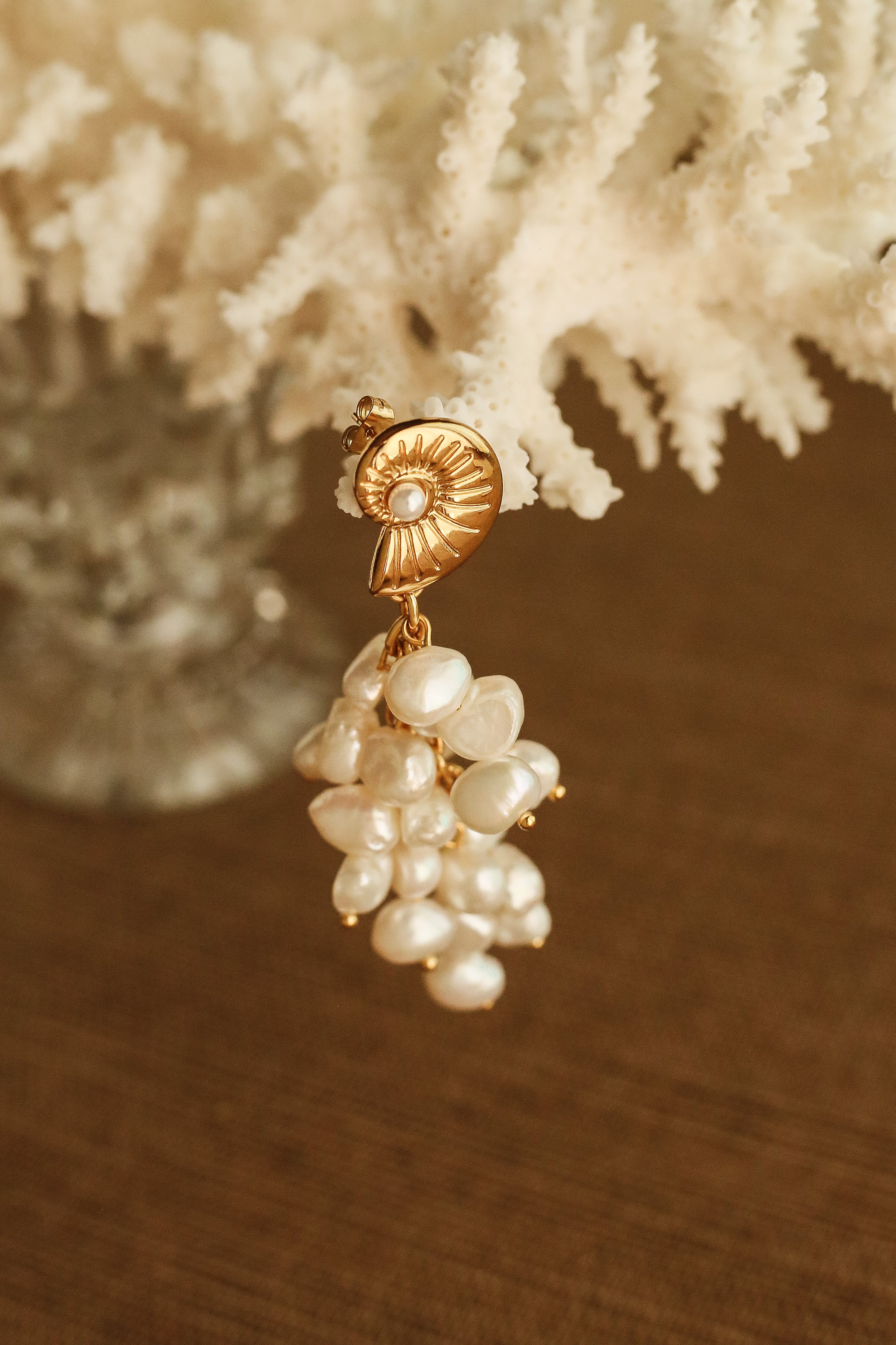 Cora Single Earring - has waterproof, durable, elegant and vintage inspired jewelry