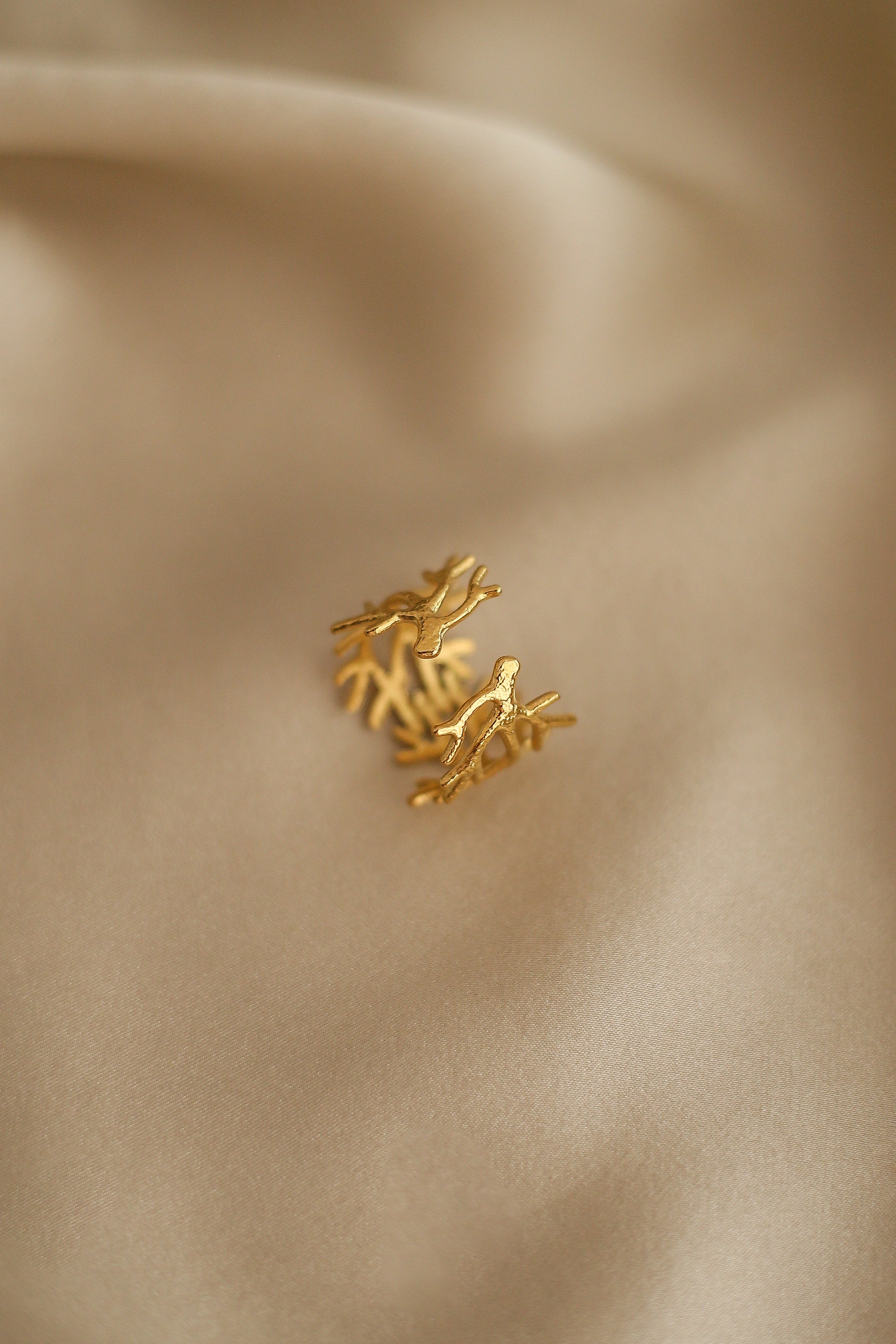 Coralie Ring - has waterproof, durable, elegant and vintage inspired jewelry