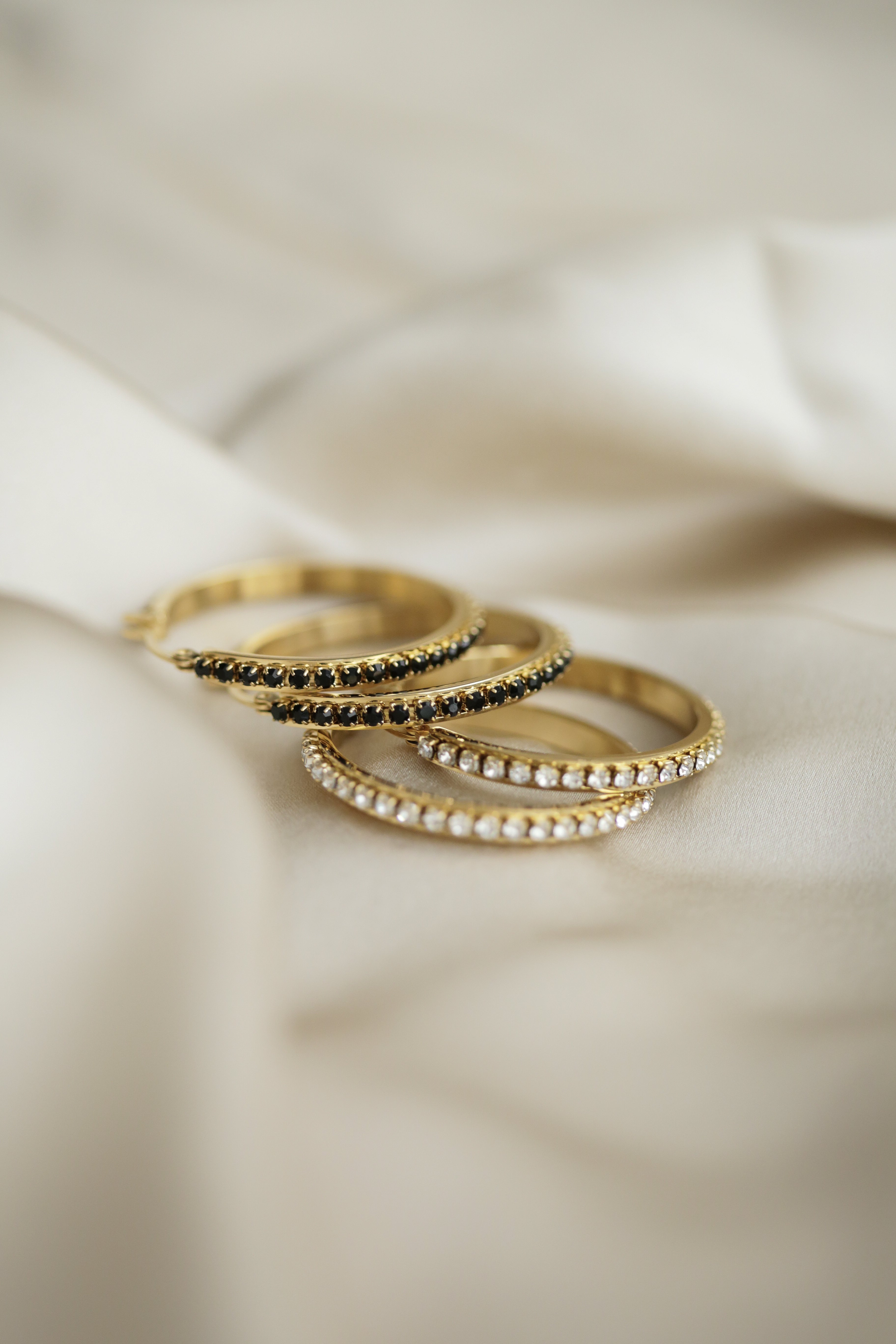 Cubic Zirconias Hoops - Boutique Minimaliste has waterproof, durable, elegant and vintage inspired jewelry