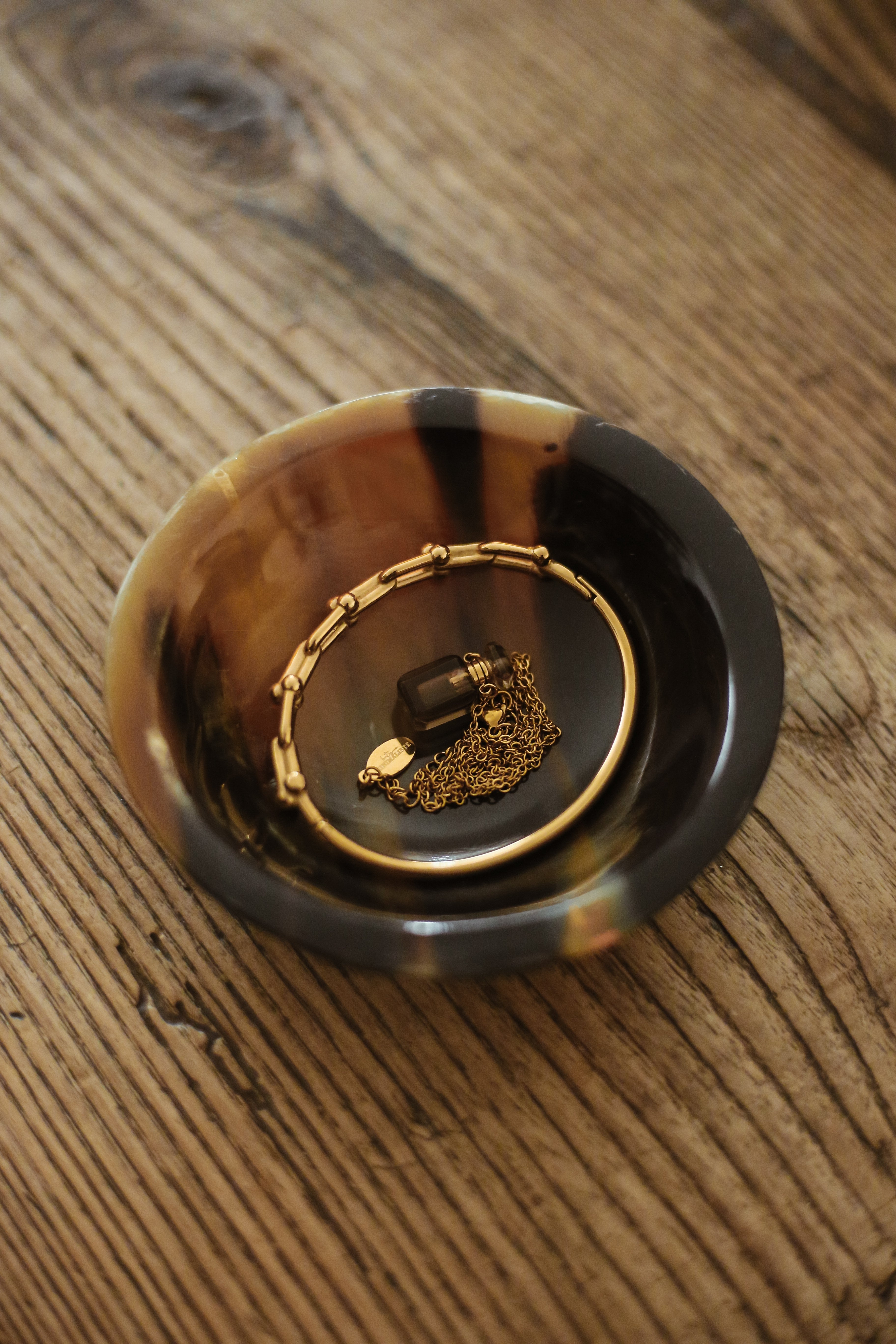 Denys Keepsake Dish - has waterproof, durable, elegant and vintage inspired jewelry