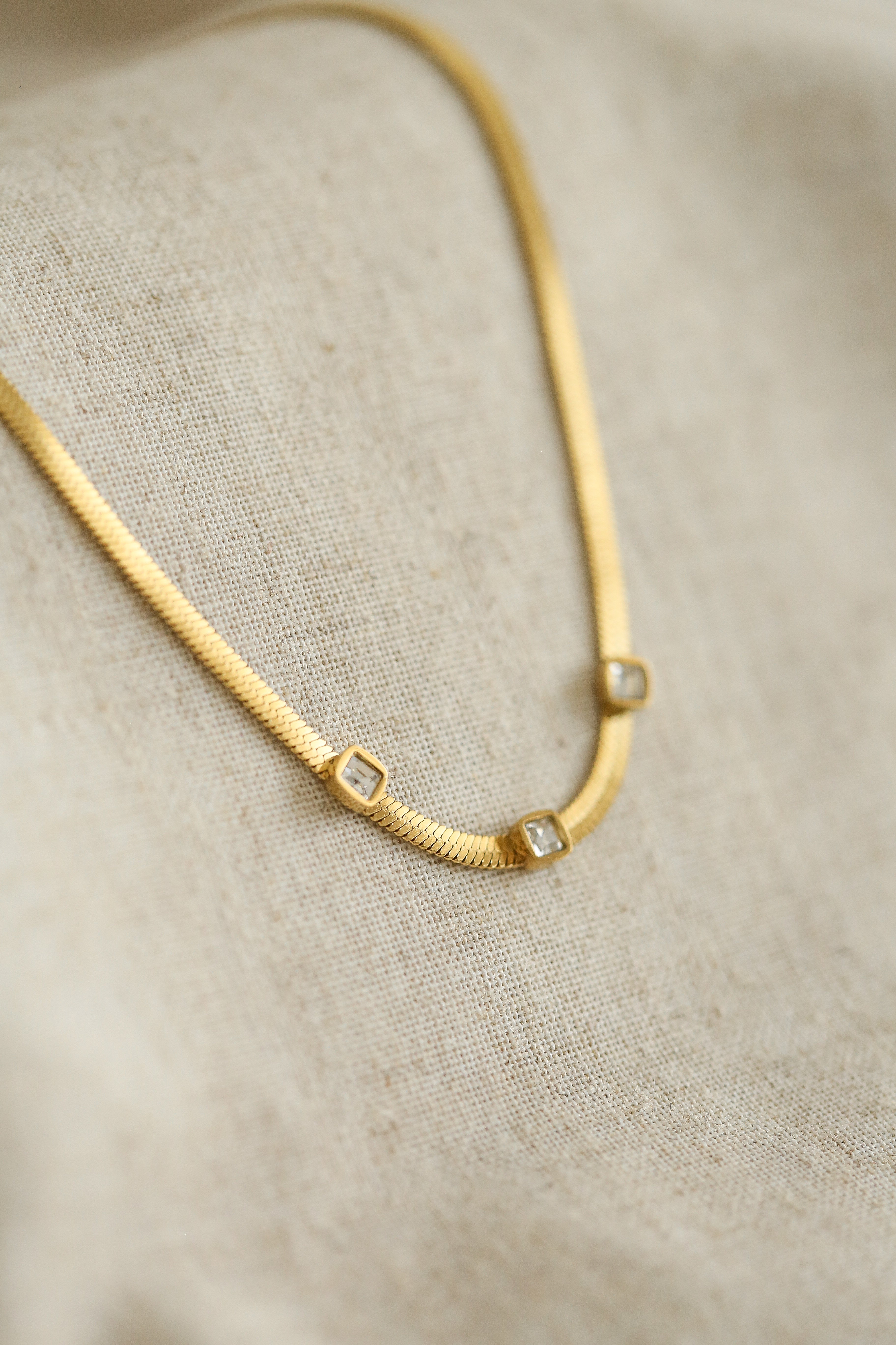 Eleanor Necklace - has waterproof, durable, elegant and vintage inspired jewelry