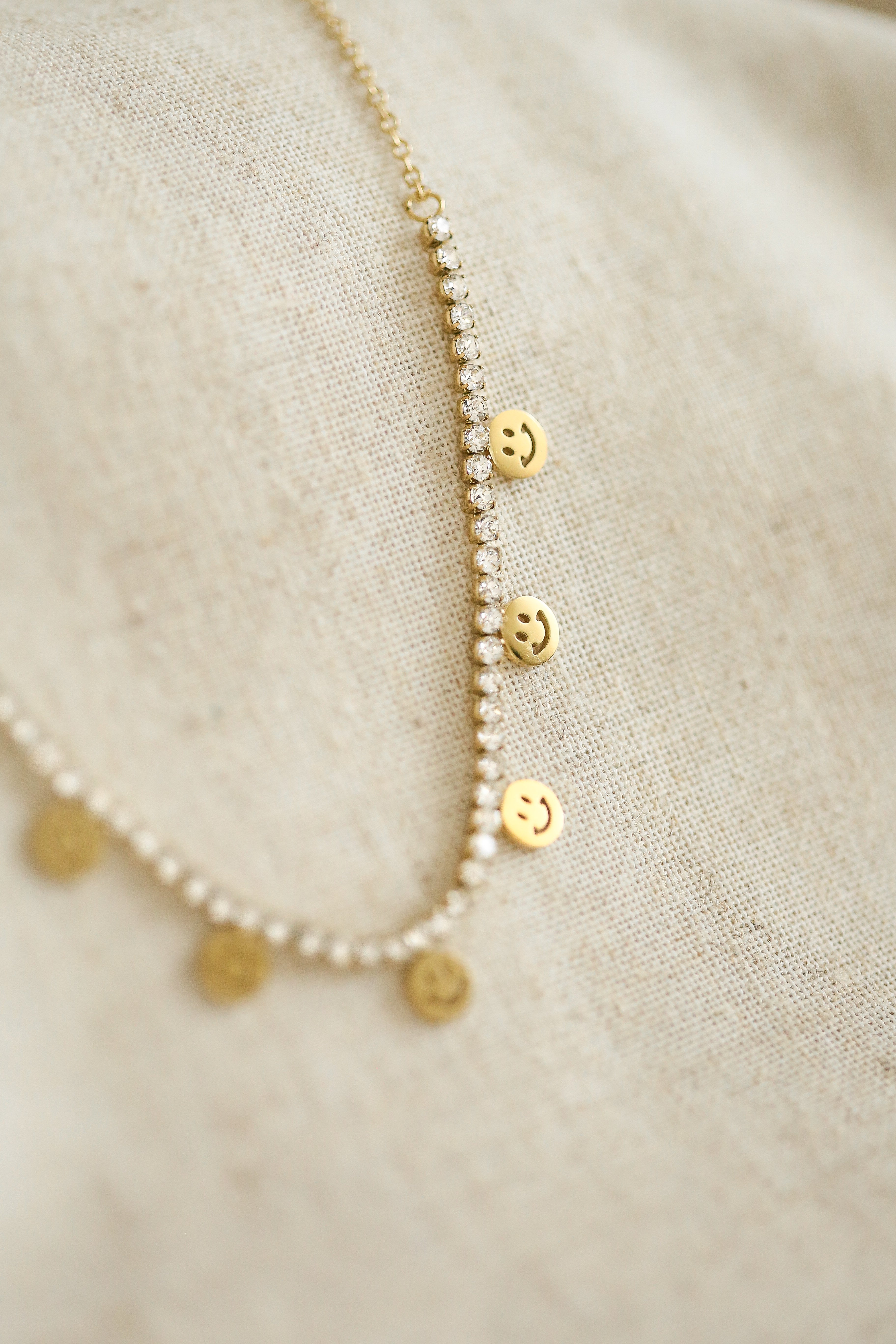 Félicie Necklace - has waterproof, durable, elegant and vintage inspired jewelry