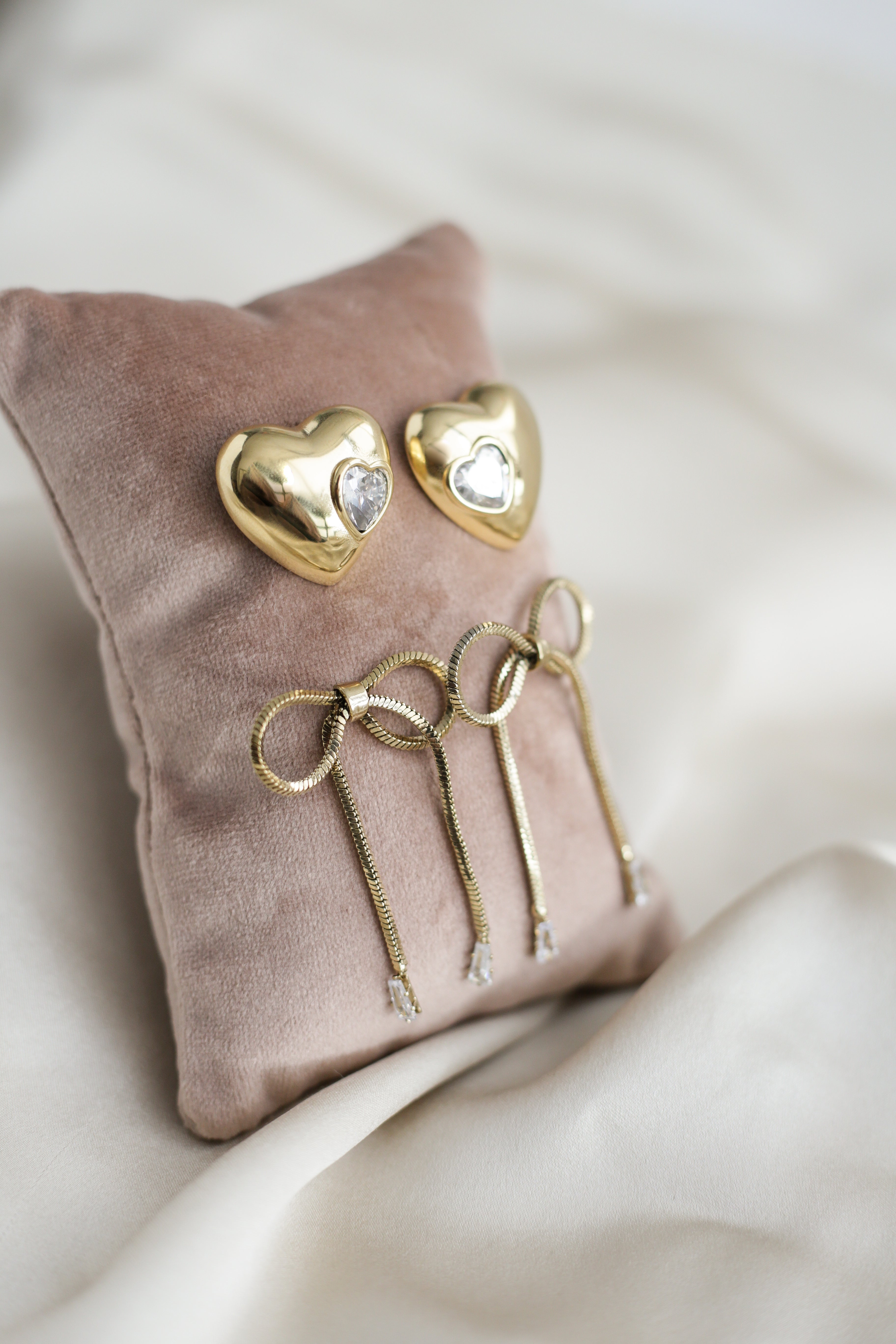 Heart Statement Earrings - Boutique Minimaliste has waterproof, durable, elegant and vintage inspired jewelry