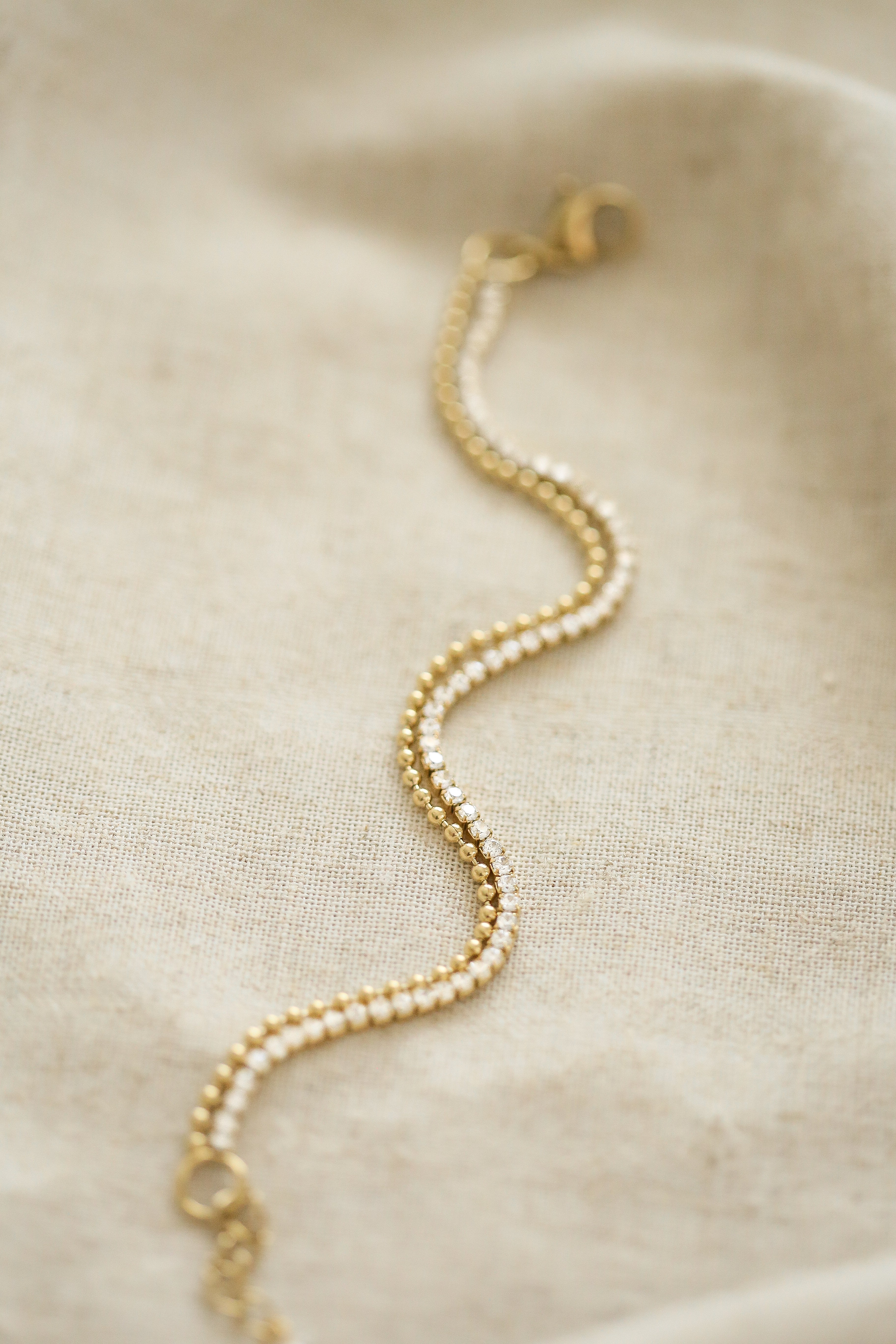 Léna Bracelet - has waterproof, durable, elegant and vintage inspired jewelry