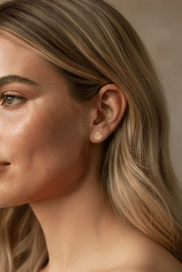 Lille Tiny Studs - has waterproof, durable, elegant and vintage inspired jewelry