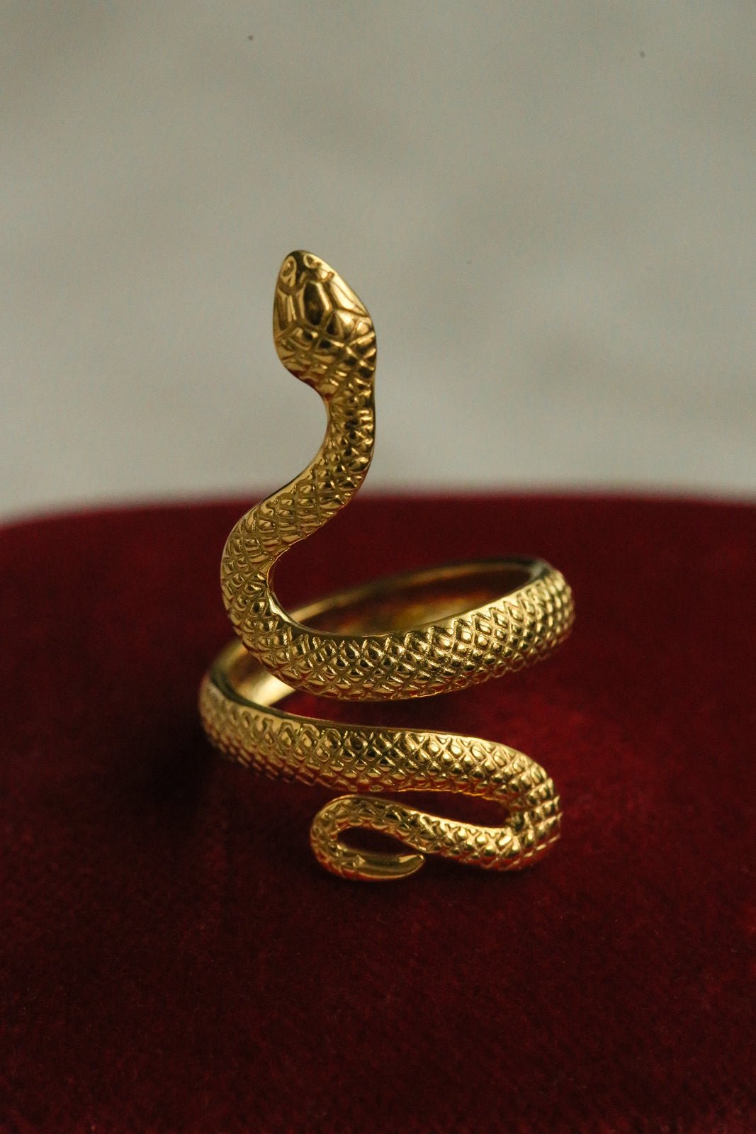 Liora Ring - has waterproof, durable, elegant and vintage inspired jewelry