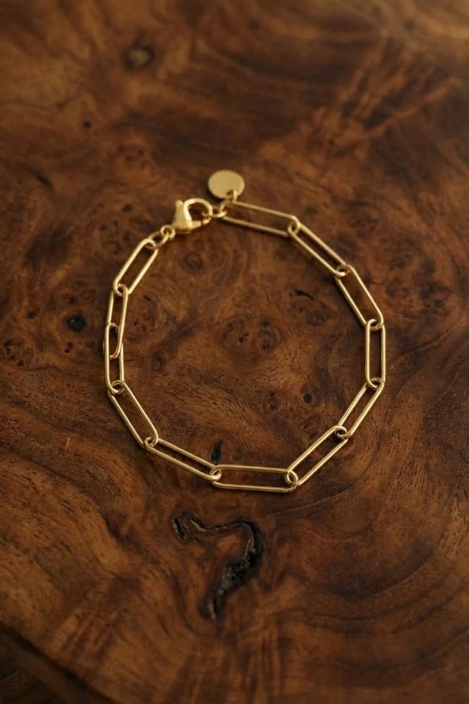 Lucius Paperclip Bracelet - has waterproof, durable, elegant and vintage inspired jewelry