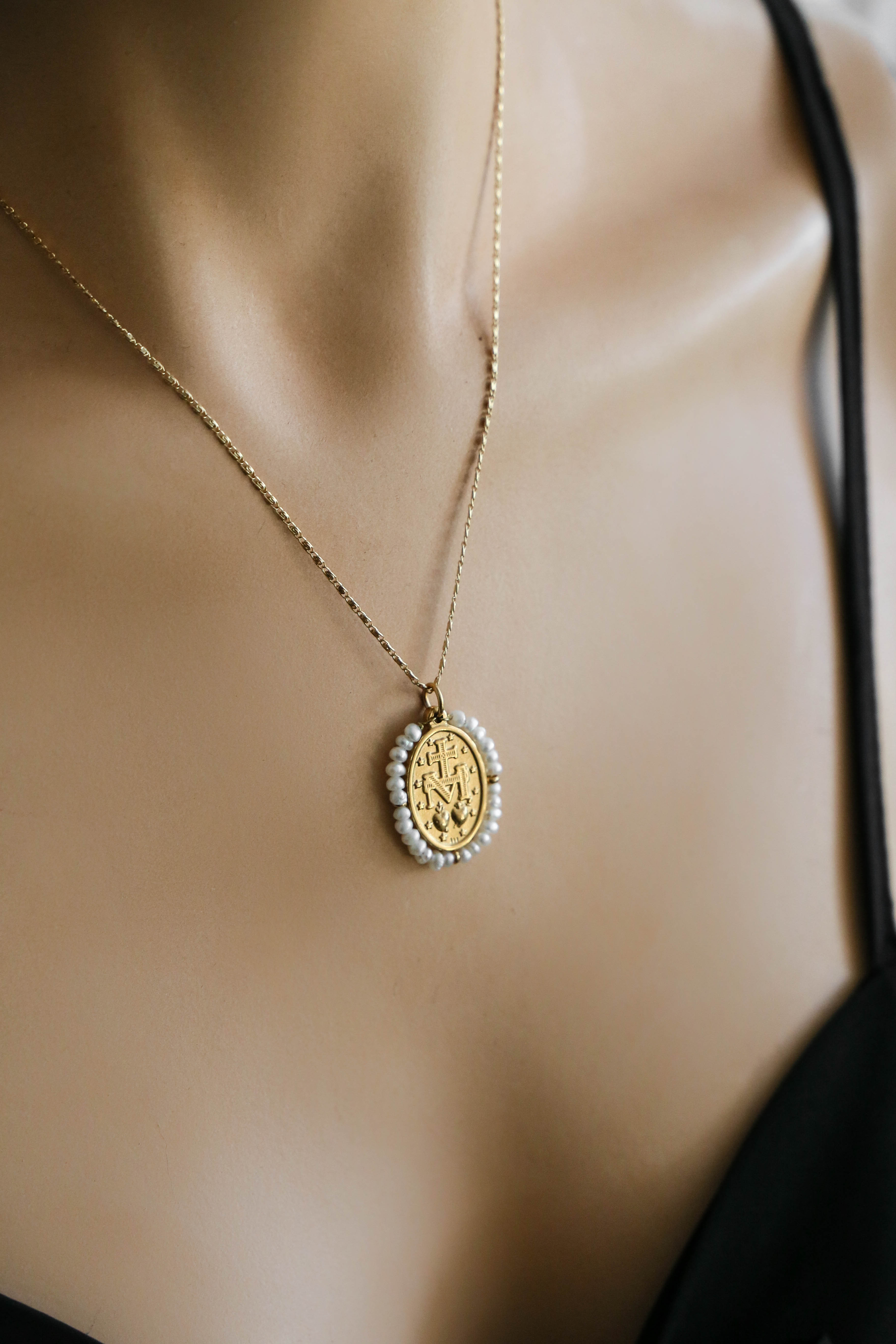 Marie (vintage) Necklace - has waterproof, durable, elegant and vintage inspired jewelry