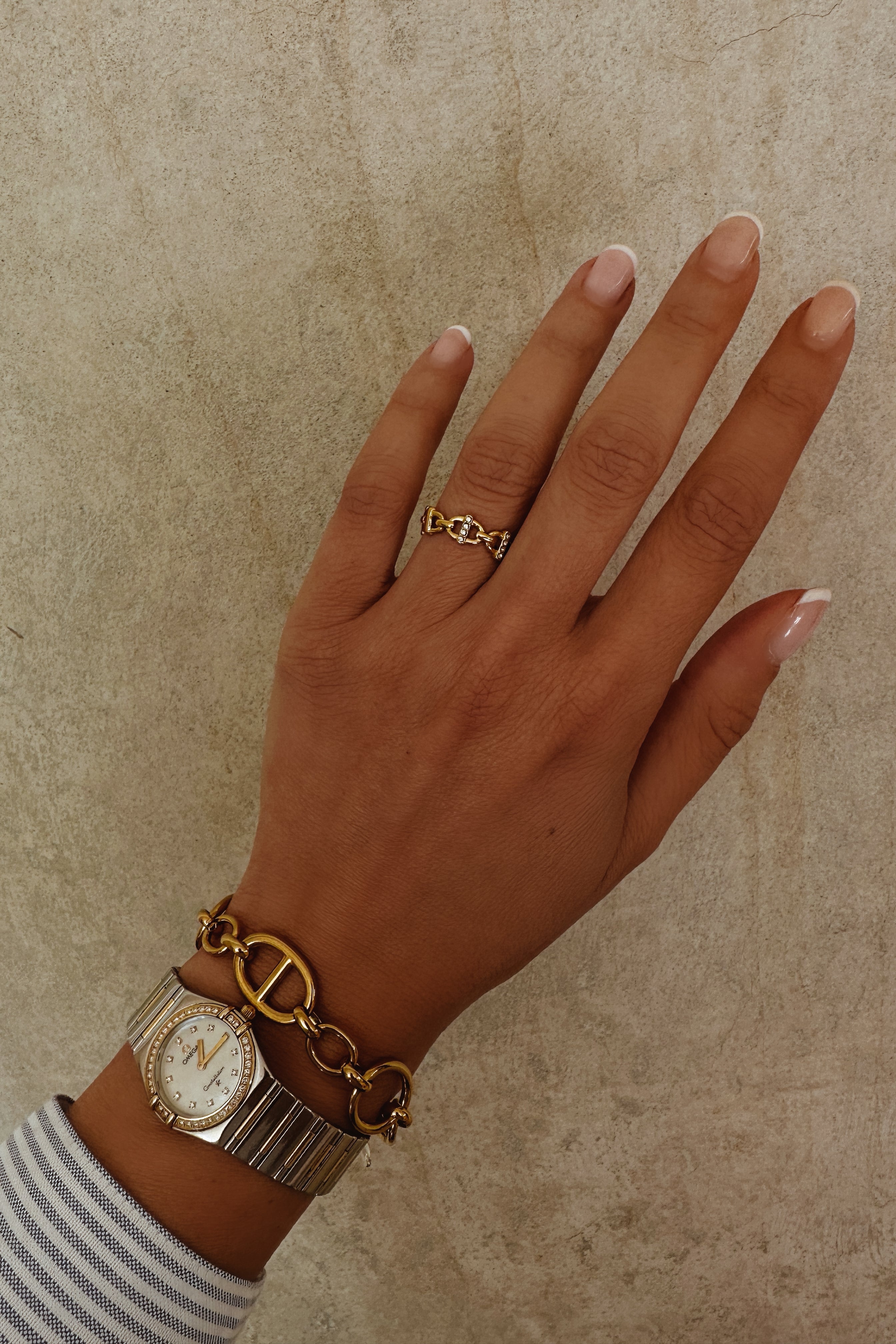 Mayfair Ring - Boutique Minimaliste has waterproof, durable, elegant and vintage inspired jewelry