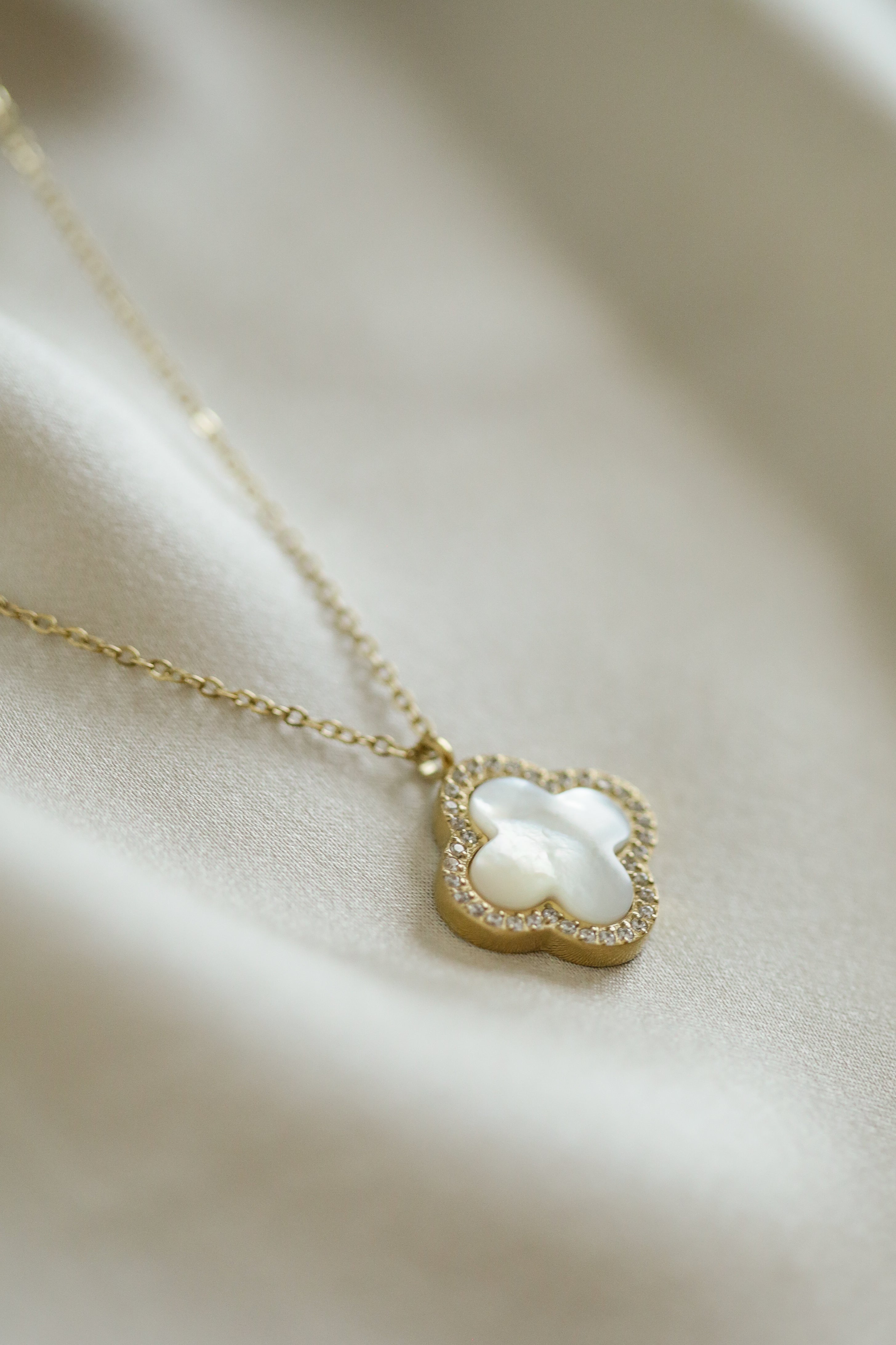 Mother of Pearl Clover Necklace - Boutique Minimaliste has waterproof, durable, elegant and vintage inspired jewelry