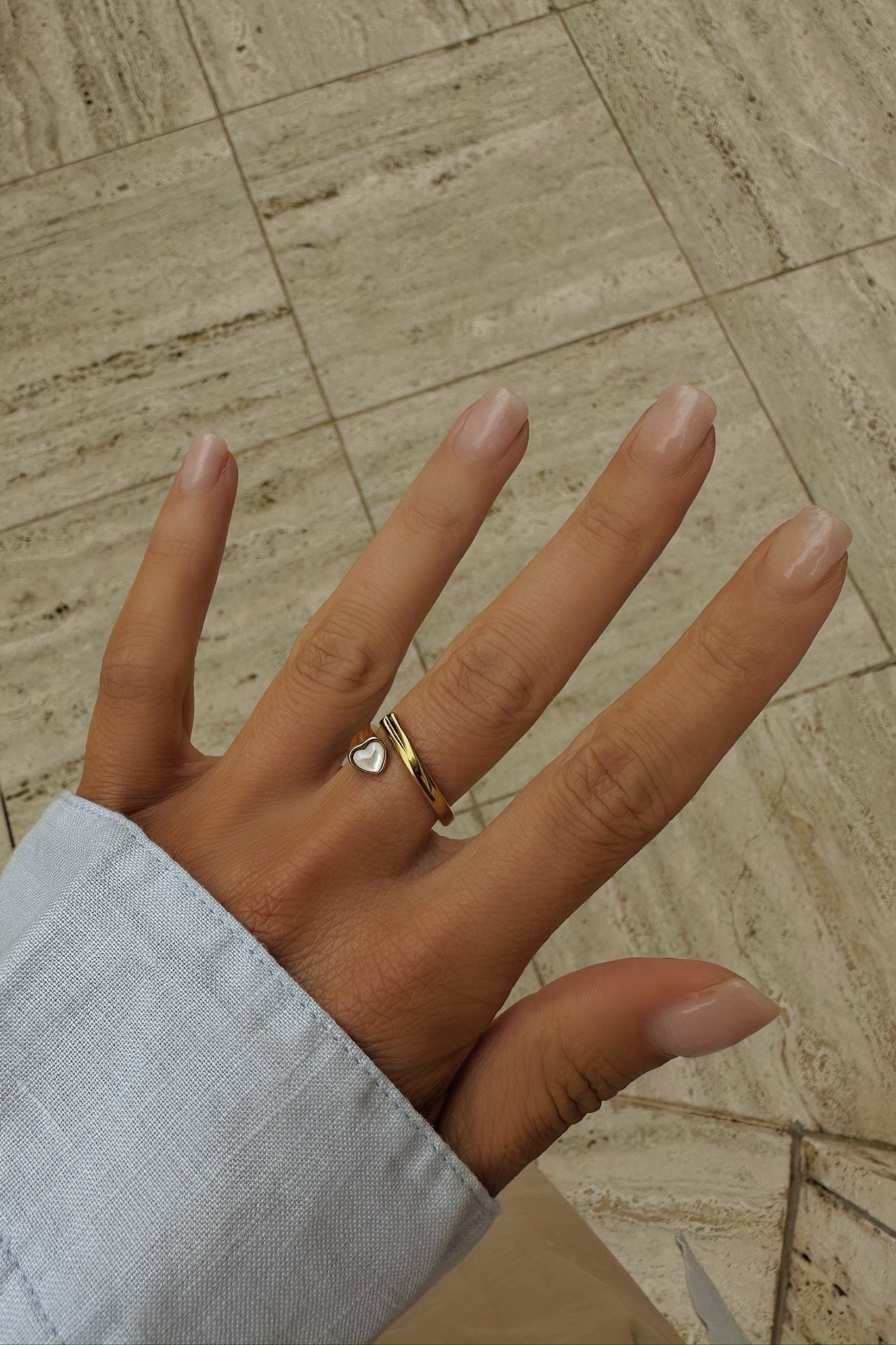Mother of Pearl Heart Ring - Boutique Minimaliste has waterproof, durable, elegant and vintage inspired jewelry