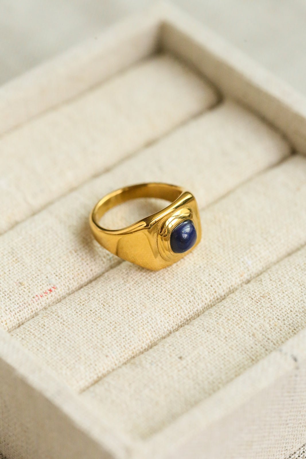 Noémie Ring - has waterproof, durable, elegant and vintage inspired jewelry