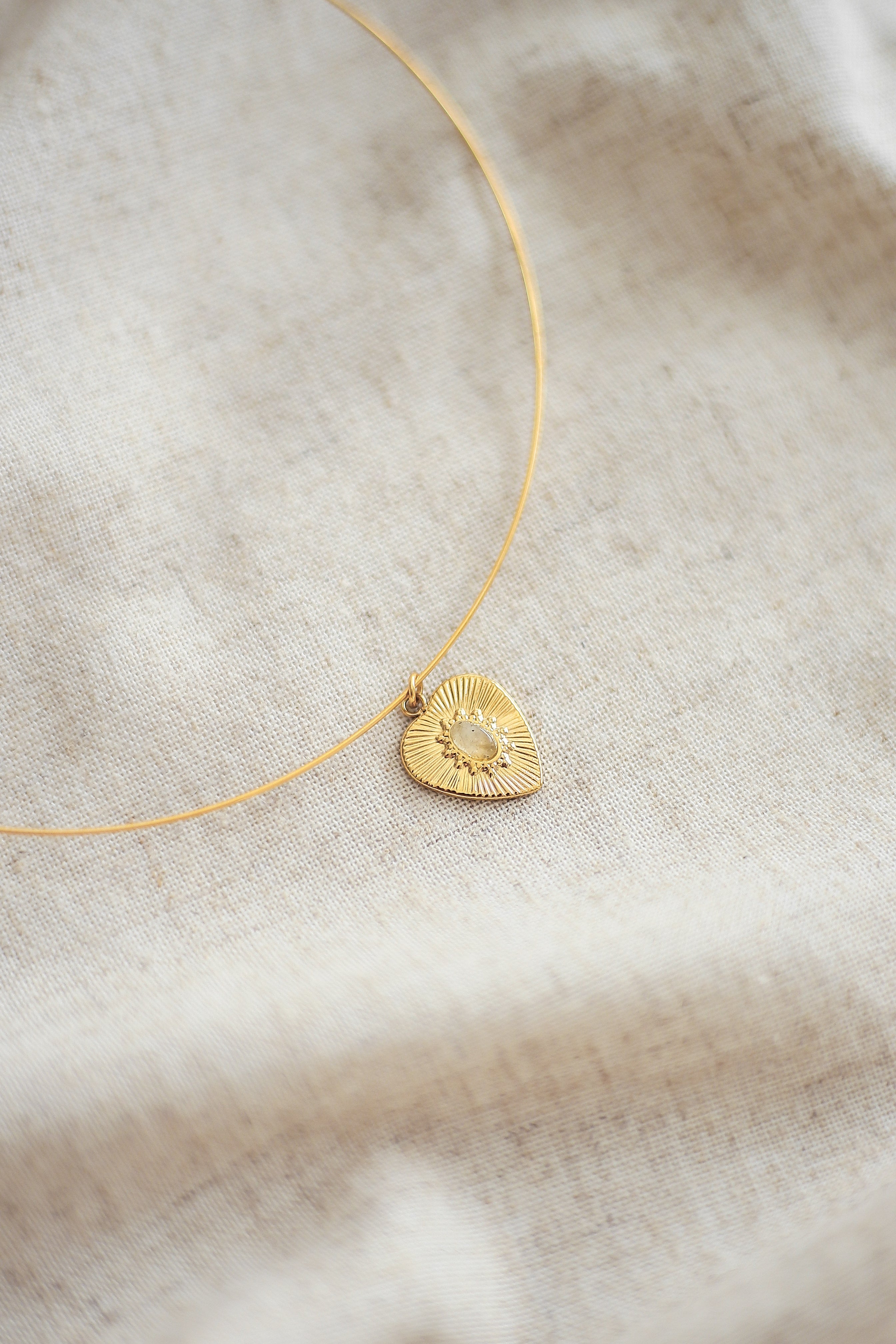 Orlaine (Vintage) Choker - has waterproof, durable, elegant and vintage inspired jewelry