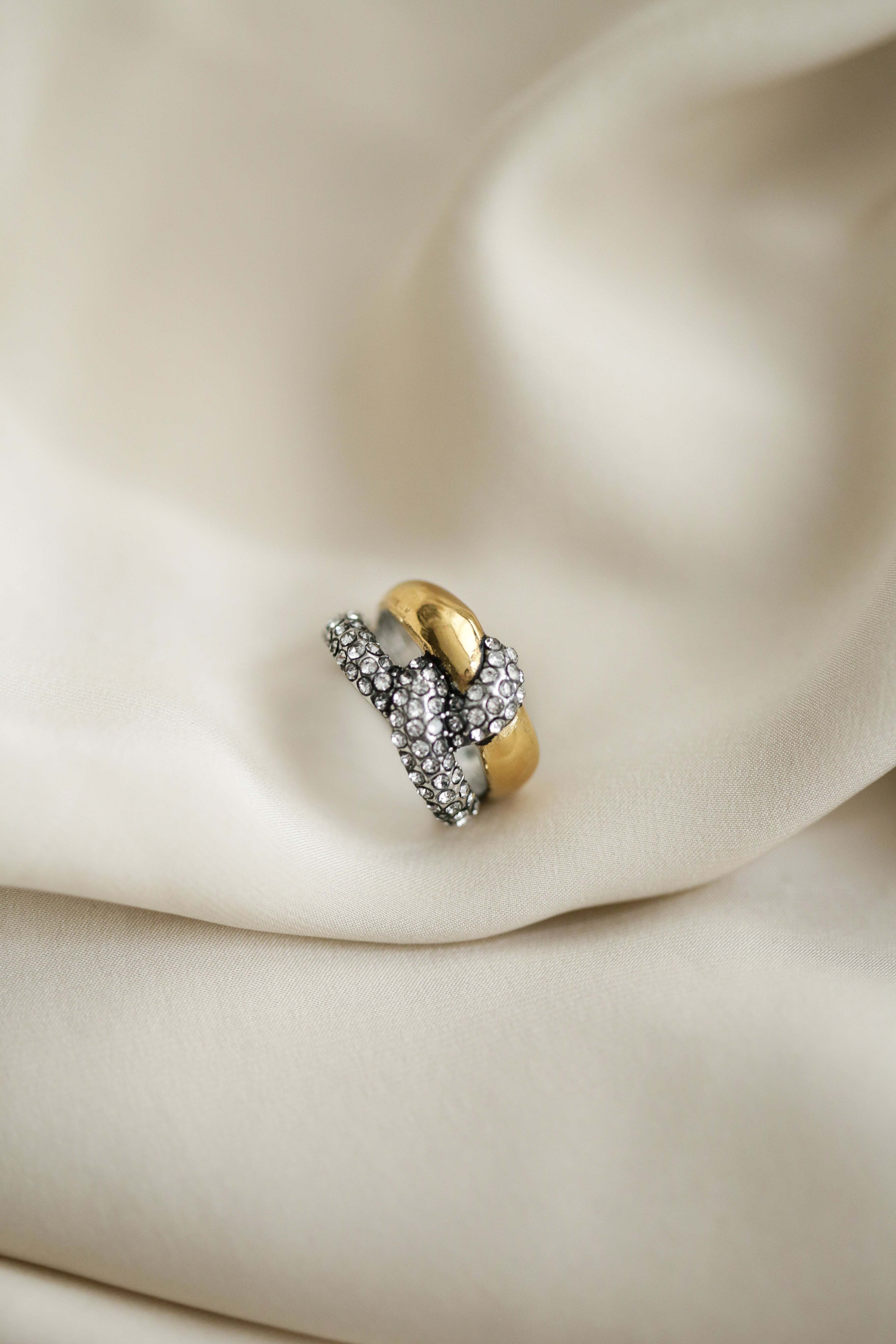 Two Tone Knot Ring - Boutique Minimaliste has waterproof, durable, elegant and vintage inspired jewelry