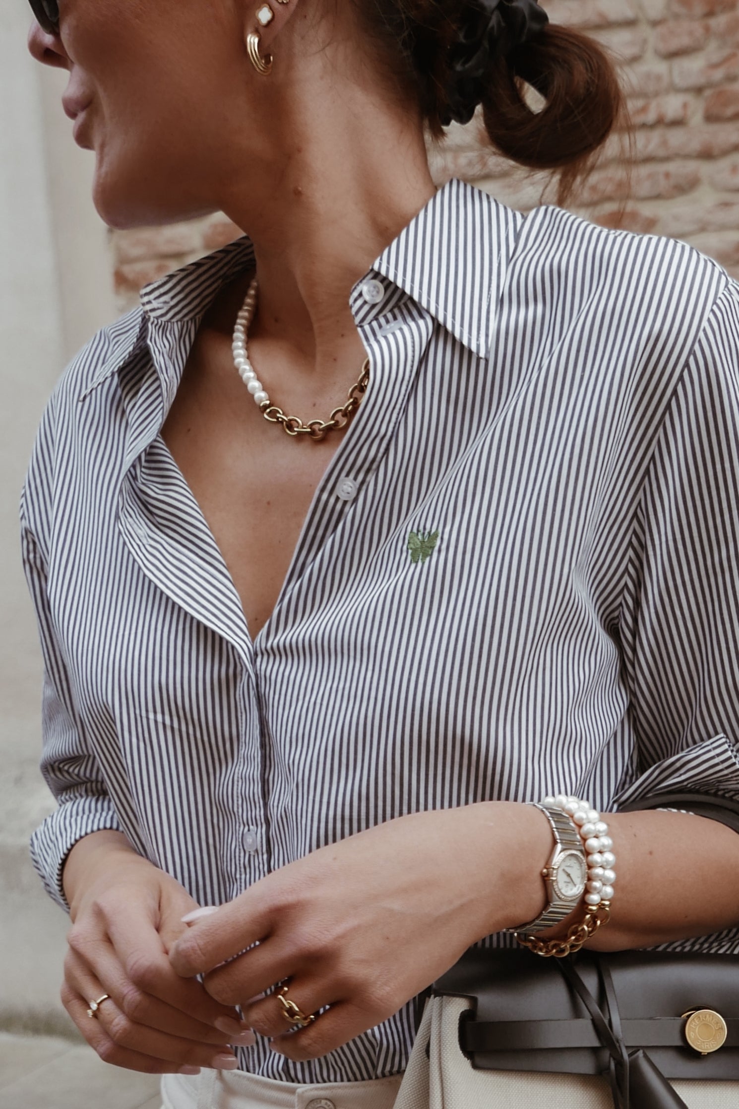 Viola Studs - Boutique Minimaliste has waterproof, durable, elegant and vintage inspired jewelry