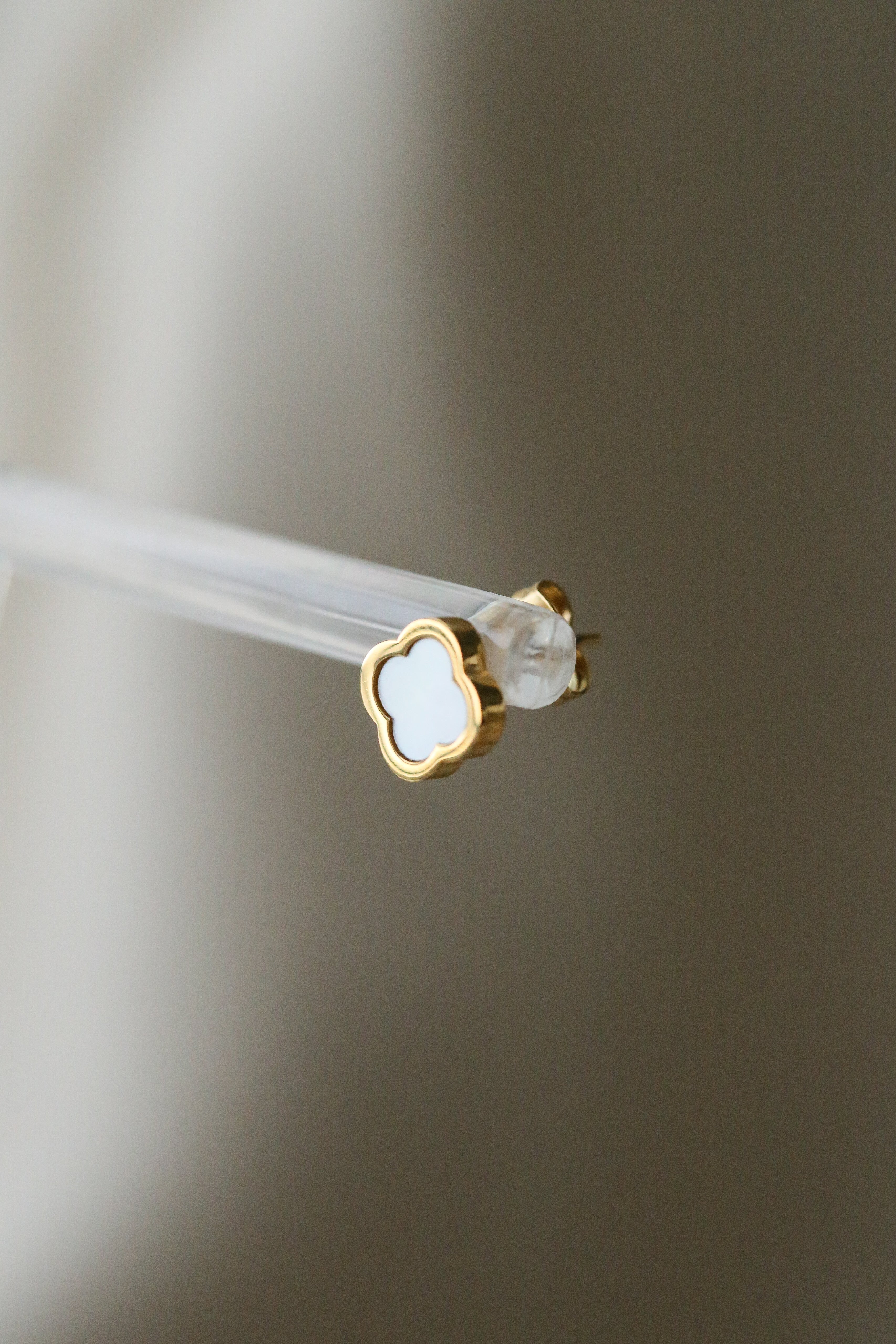 Viola Studs - Boutique Minimaliste has waterproof, durable, elegant and vintage inspired jewelry