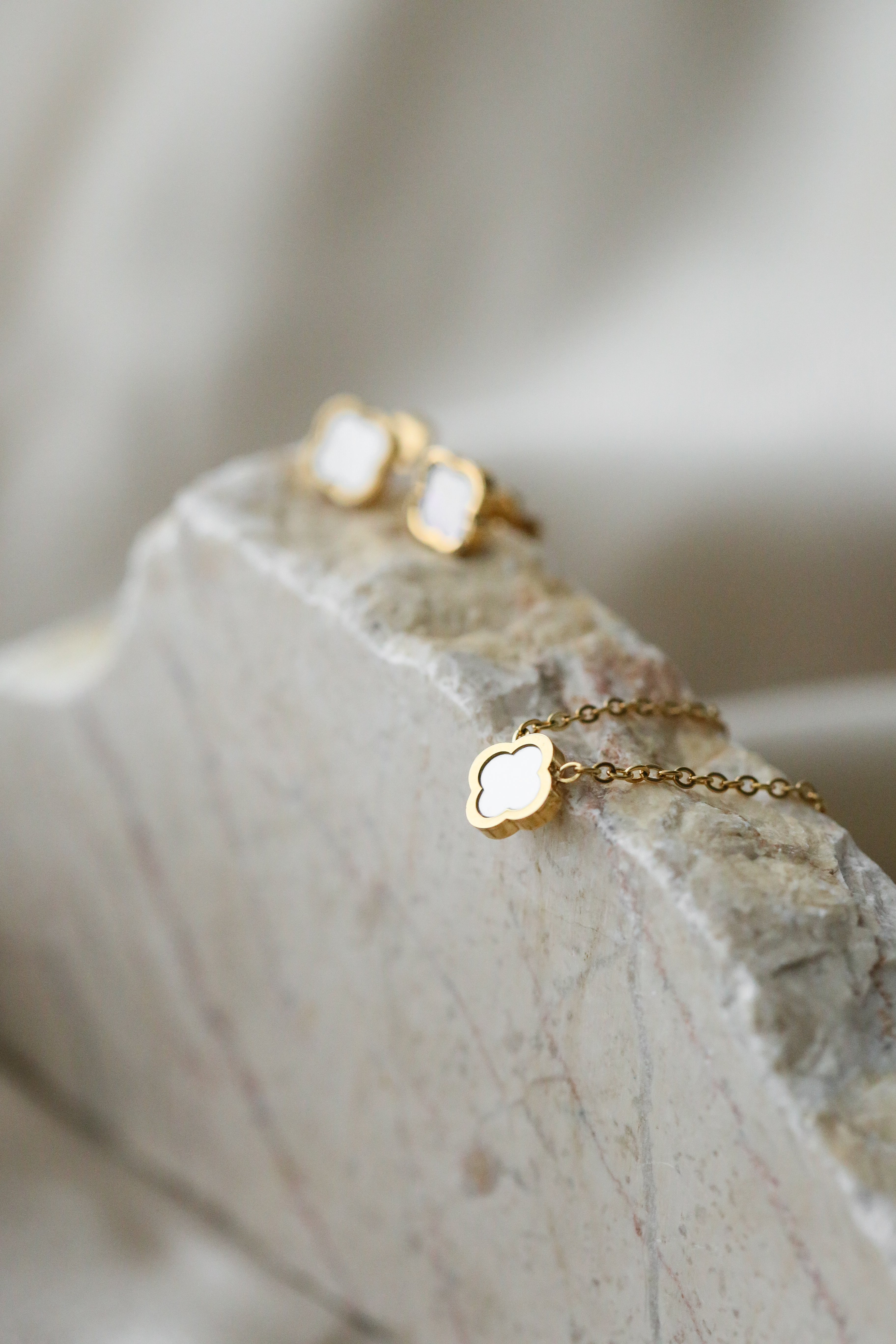Viola Studs - Boutique Minimaliste has waterproof, durable, elegant and vintage inspired jewelry