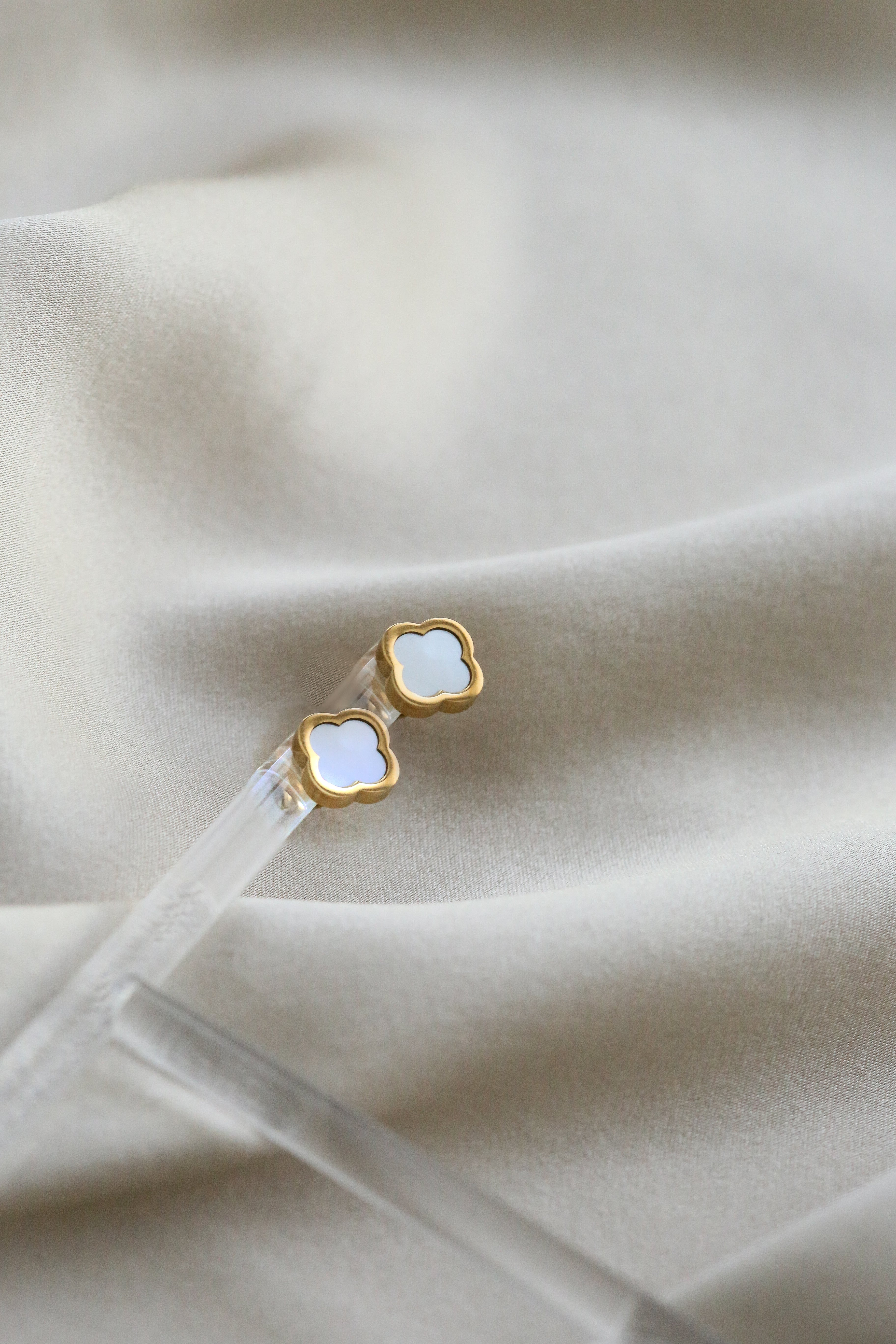 Viola Studs - Boutique Minimaliste has waterproof, durable, elegant and vintage inspired jewelry