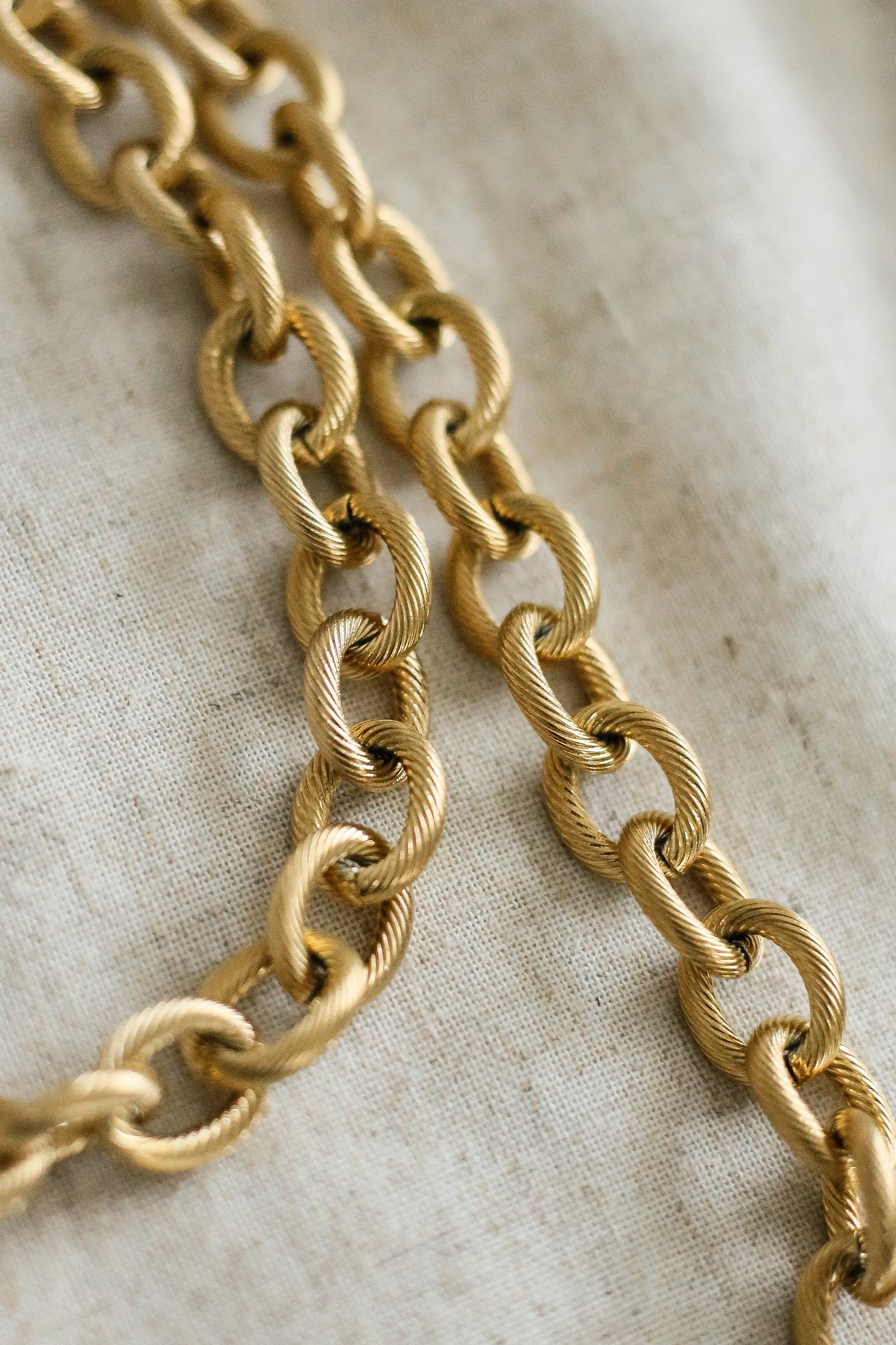 Violette Necklace & Belt - has waterproof, durable, elegant and vintage inspired jewelry