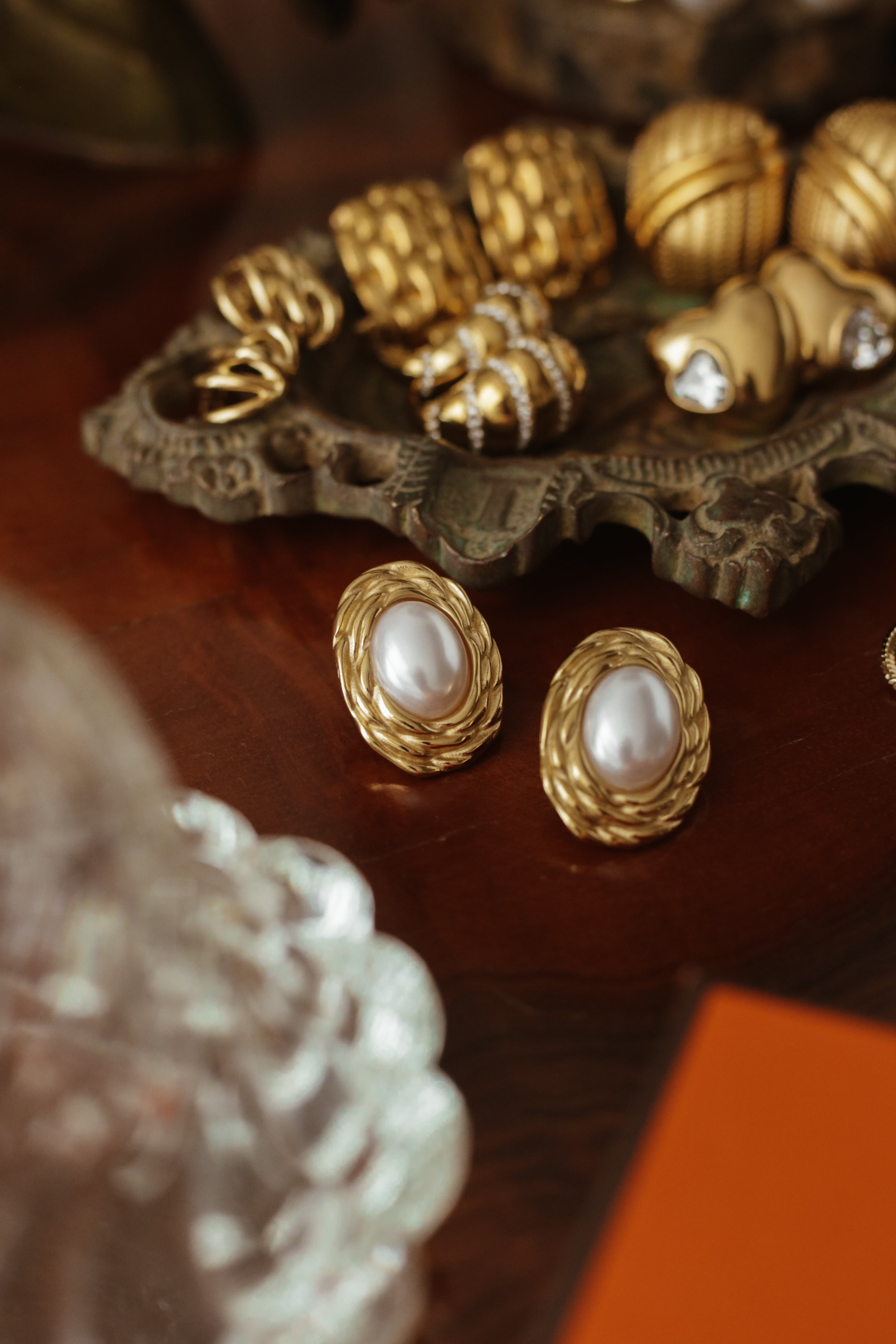 Weave & Pearl Statement Earrings - Boutique Minimaliste has waterproof, durable, elegant and vintage inspired jewelry