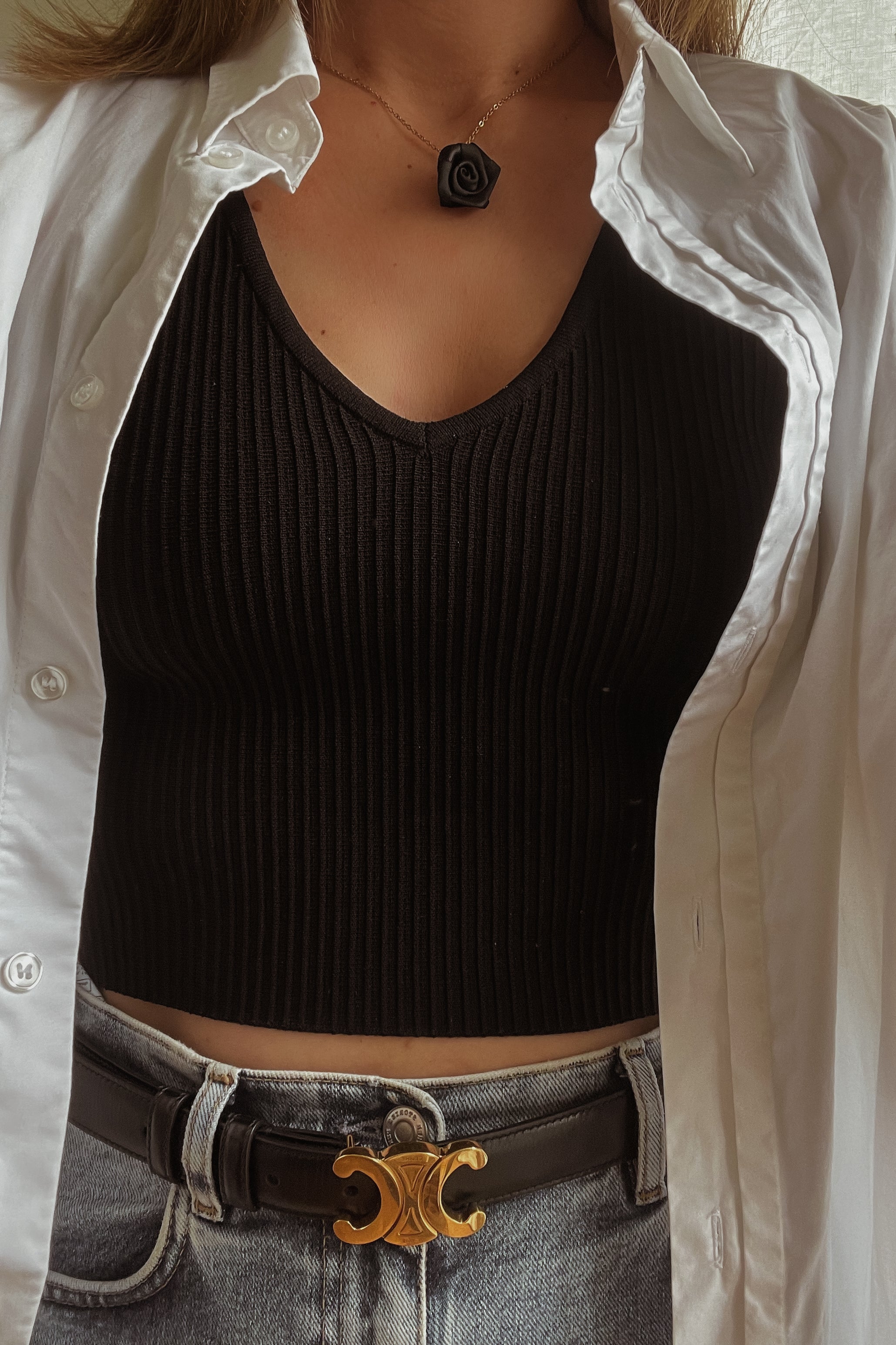 Xenopatra Rose Necklace - Boutique Minimaliste has waterproof, durable, elegant and vintage inspired jewelry