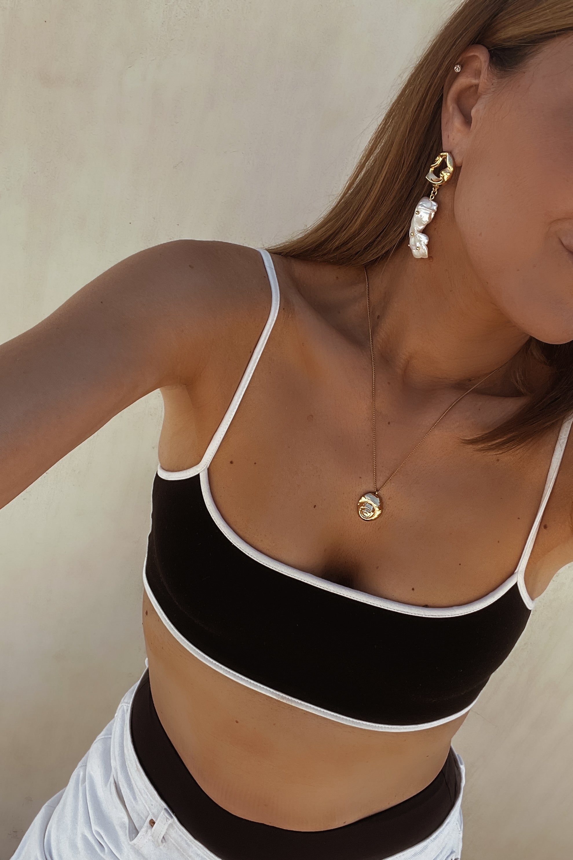 Xulia Necklace - Boutique Minimaliste has waterproof, durable, elegant and vintage inspired jewelry