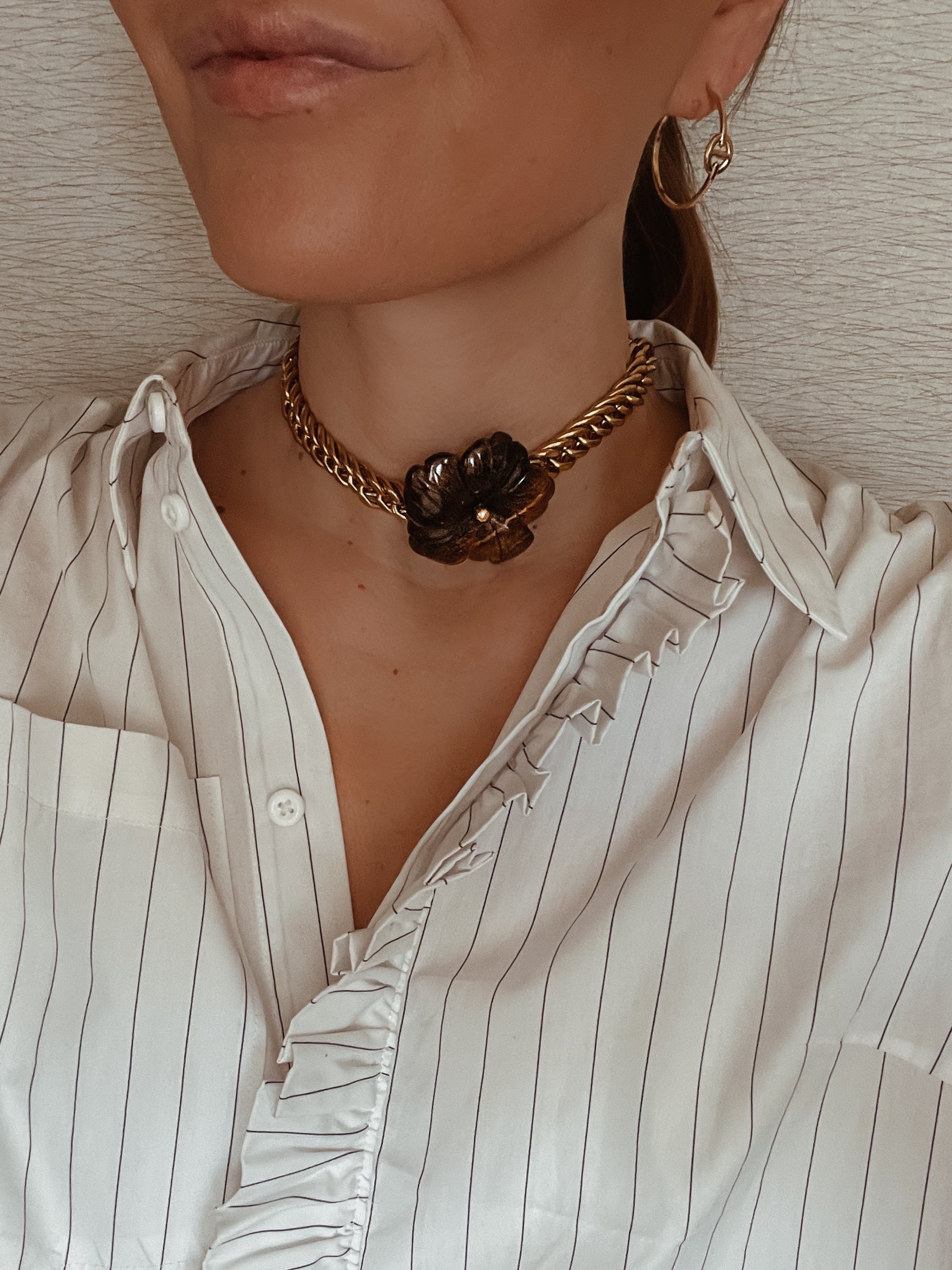 Yade Necklace - Boutique Minimaliste has waterproof, durable, elegant and vintage inspired jewelry