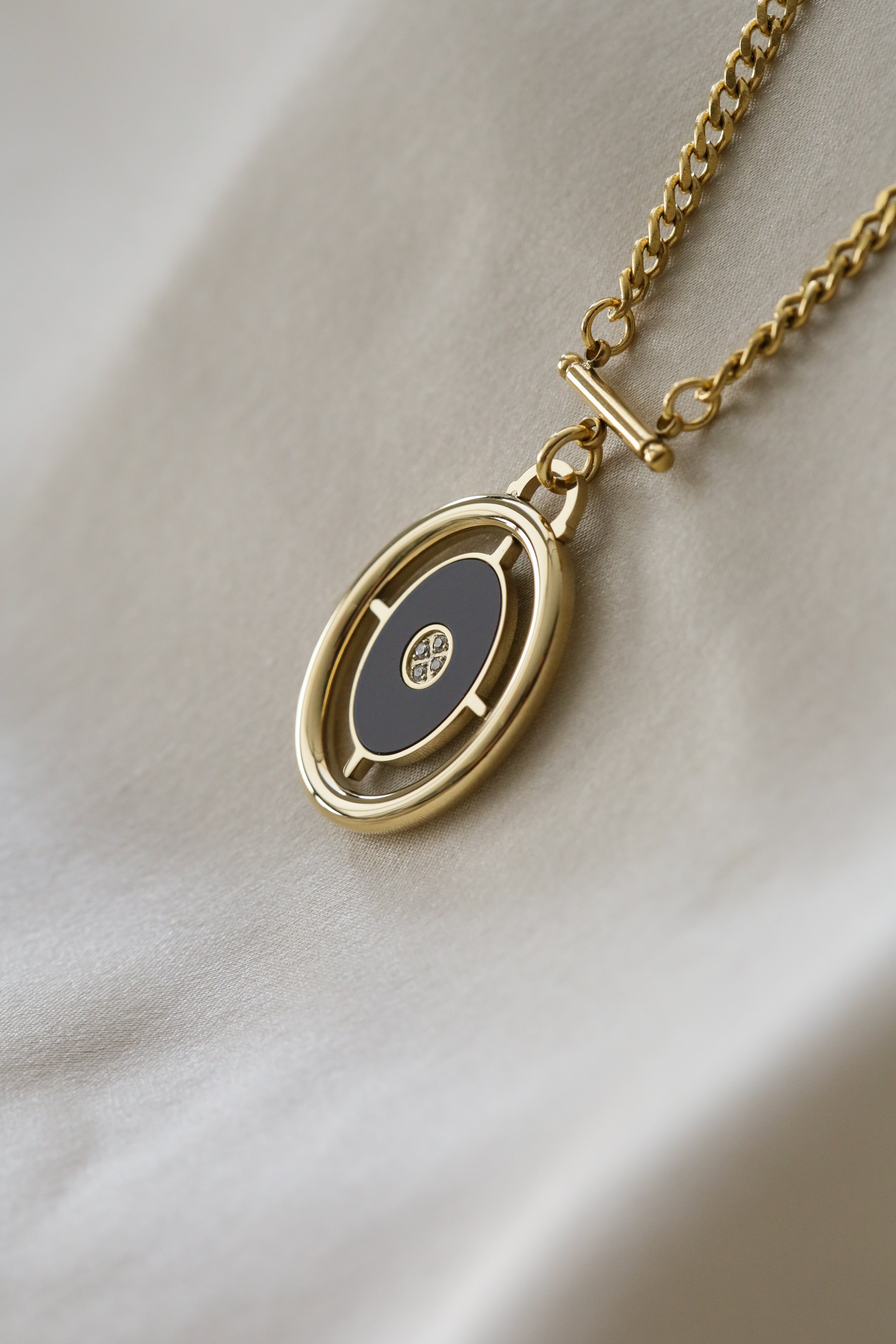 Ylenia Necklace - Boutique Minimaliste has waterproof, durable, elegant and vintage inspired jewelry
