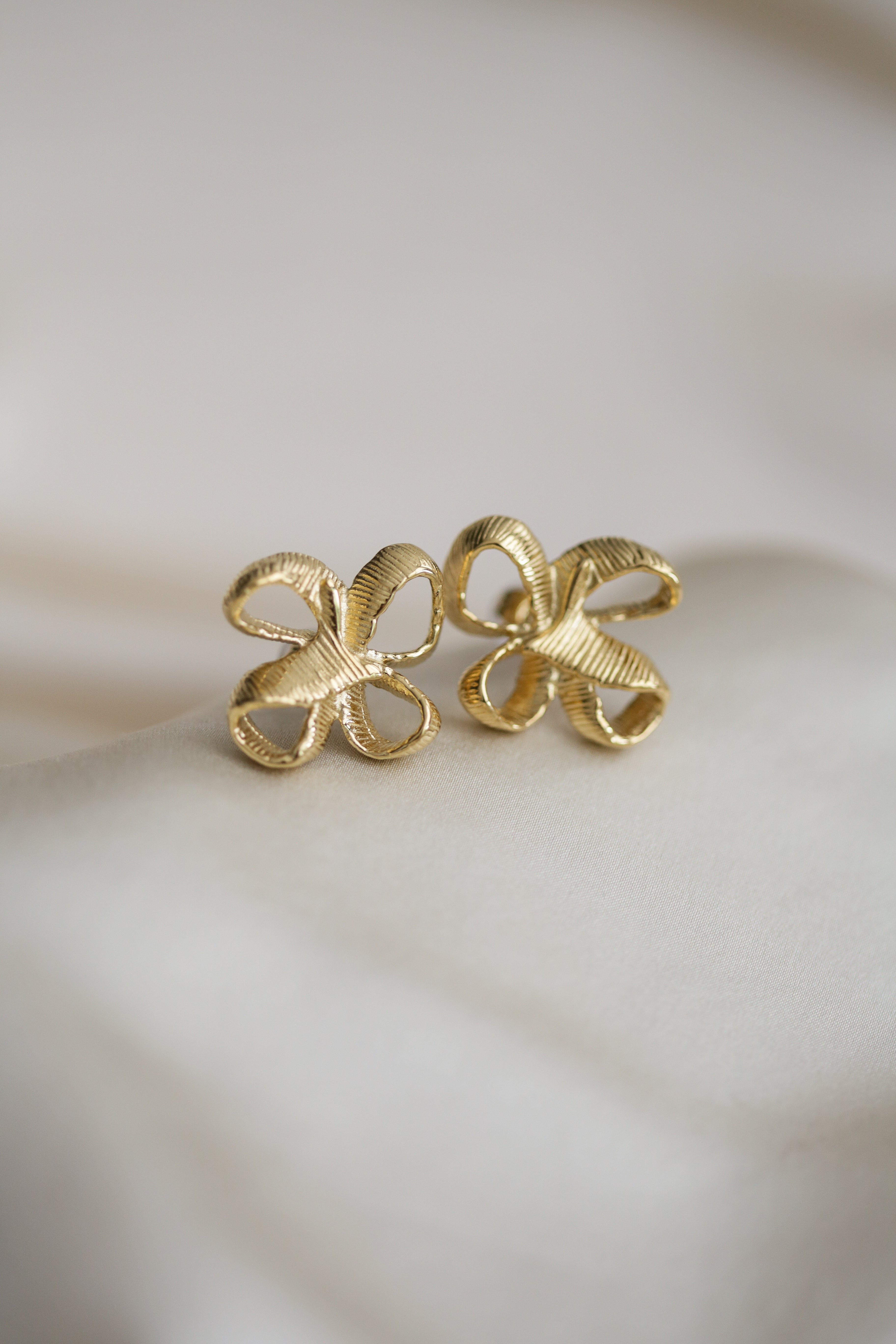 Zelda Earrings - Boutique Minimaliste has waterproof, durable, elegant and vintage inspired jewelry