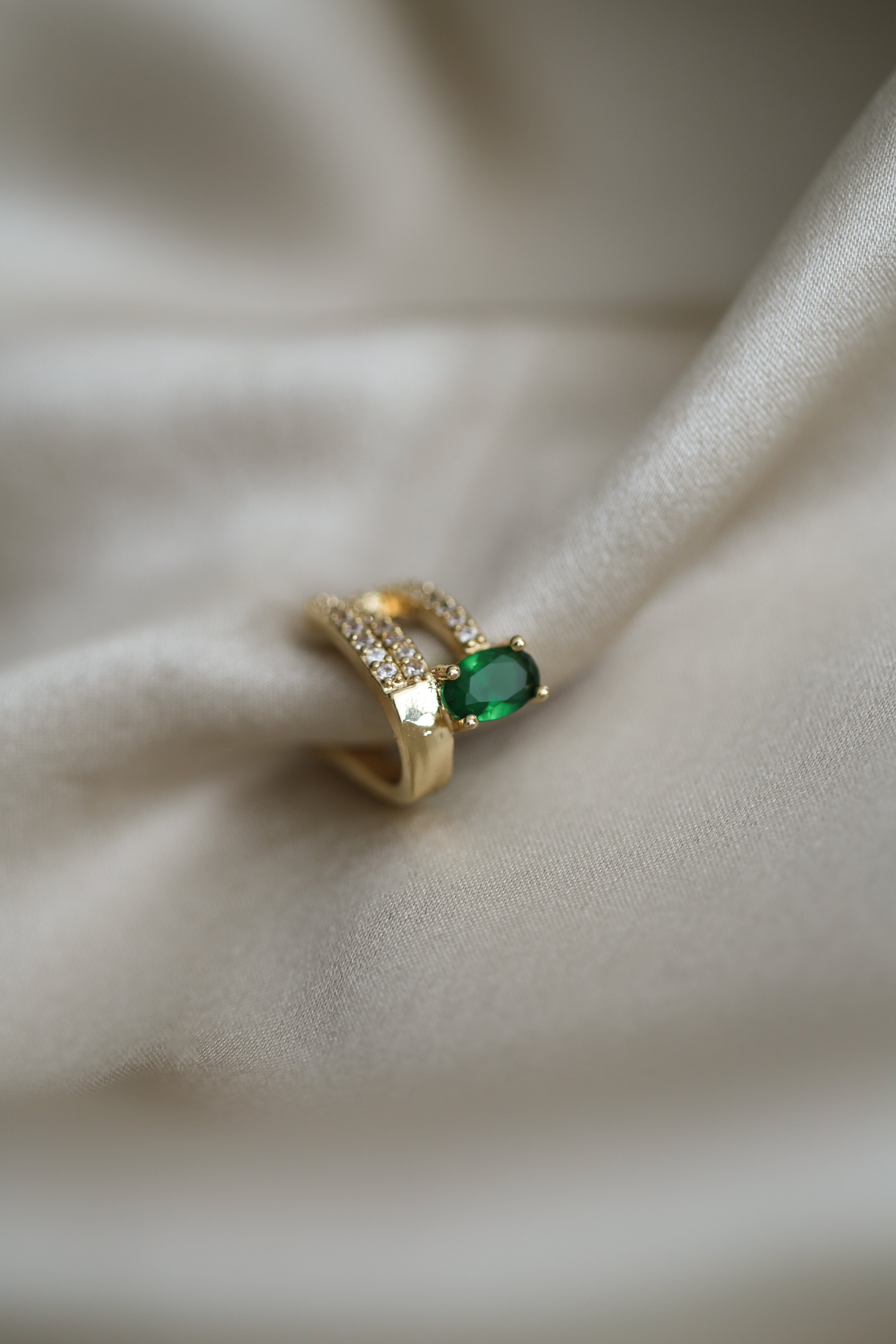 Zoe Ear Cuff - Boutique Minimaliste has waterproof, durable, elegant and vintage inspired jewelry