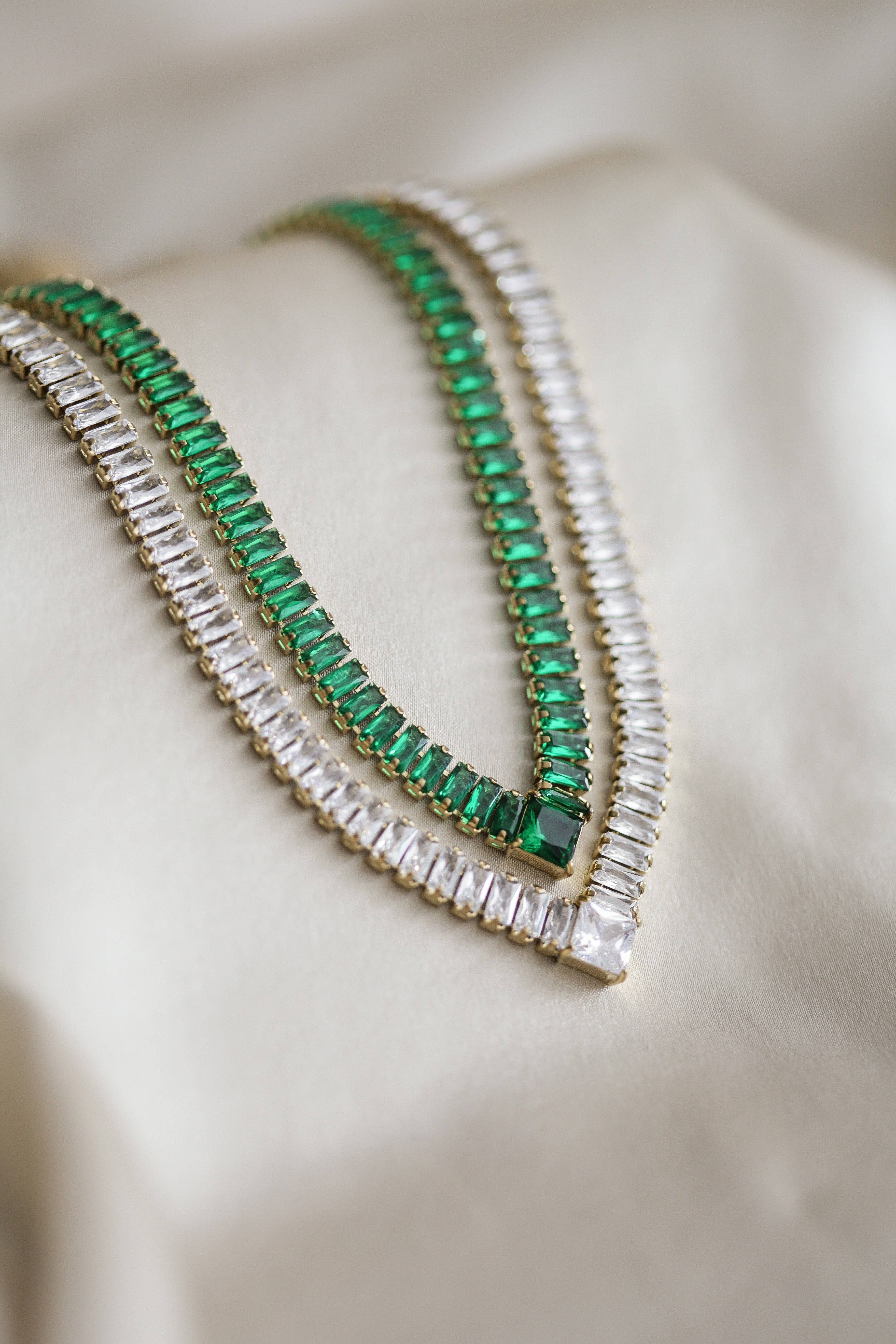 Zoe Statement Necklace - Boutique Minimaliste has waterproof, durable, elegant and vintage inspired jewelry